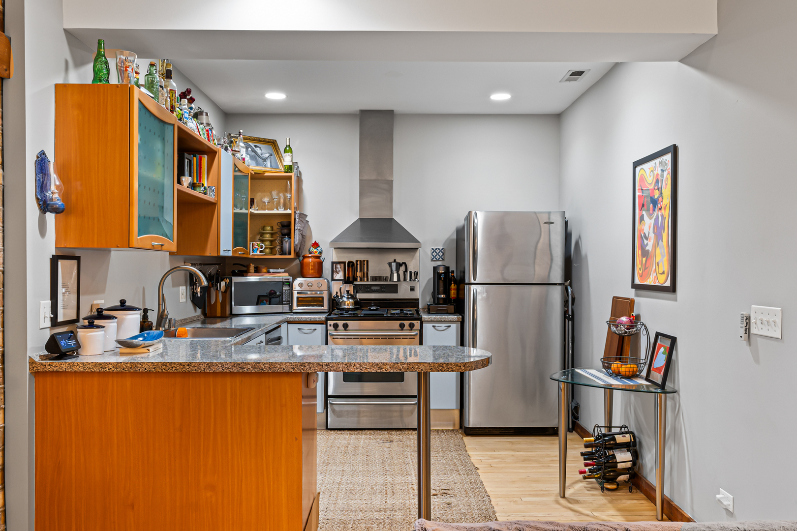 2021 W Arthur Avenue 2e Property Photo 10