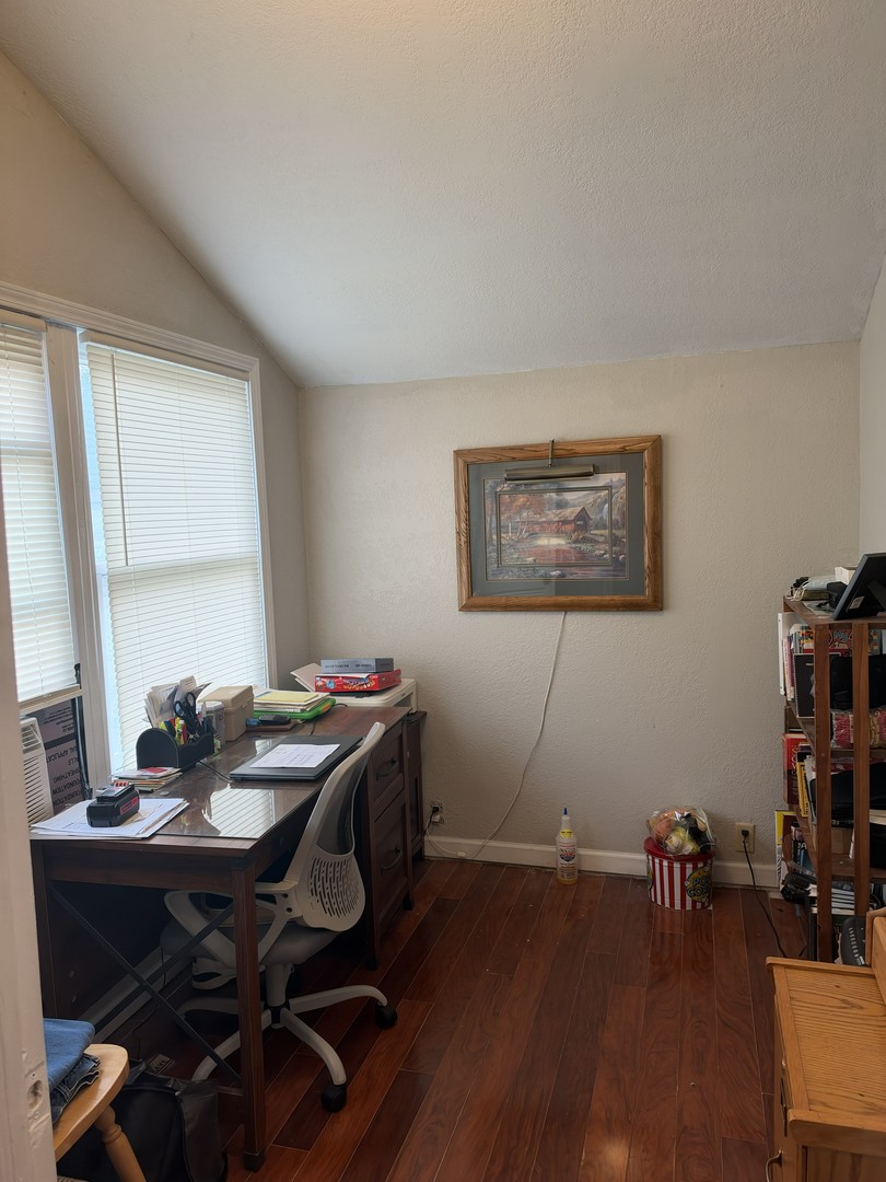 305 4th Avenue Property Photo 12