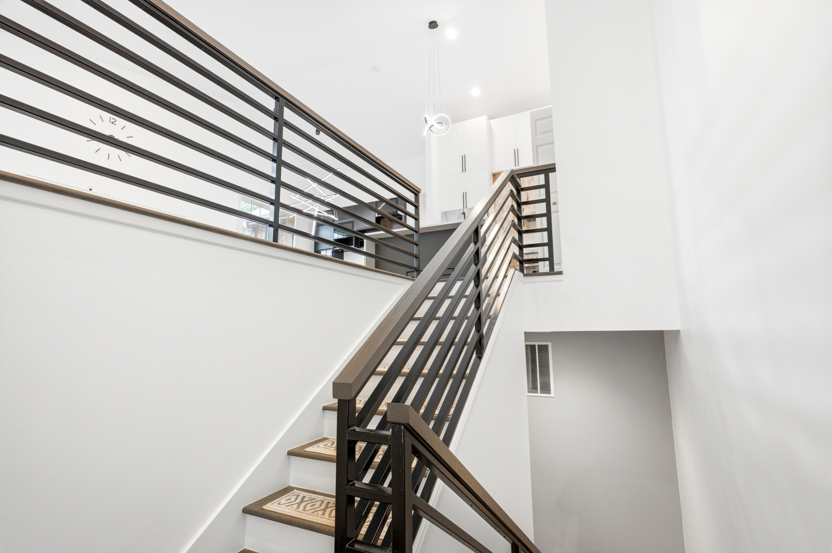 60 E Hattendorf Avenue Property Photo 6