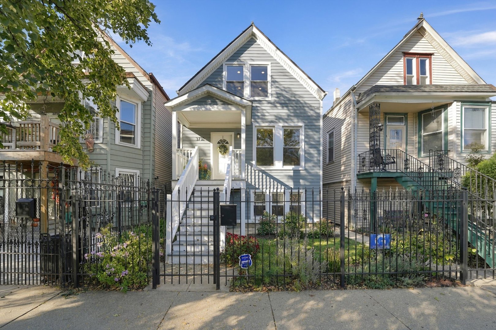 3732 W Mclean Avenue Property Photo 1