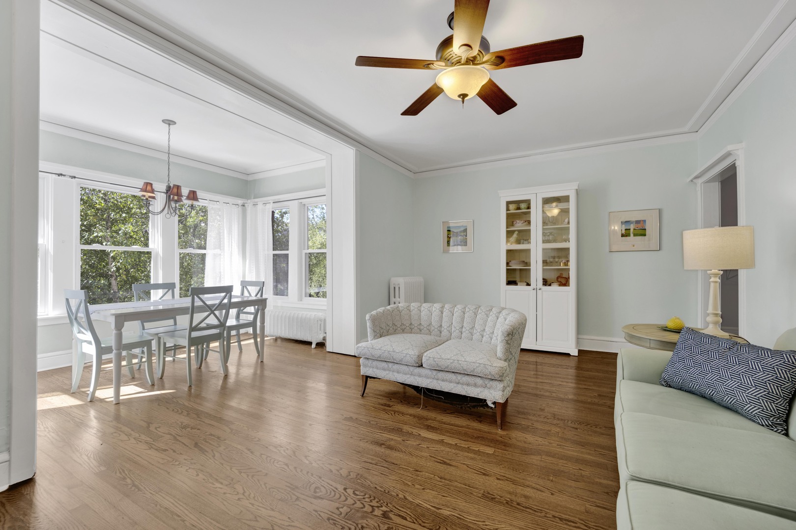 4457 N Beacon Street 2 Property Photo 4