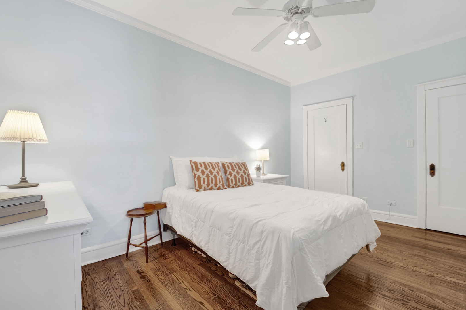 4457 N Beacon Street 2 Property Photo 21