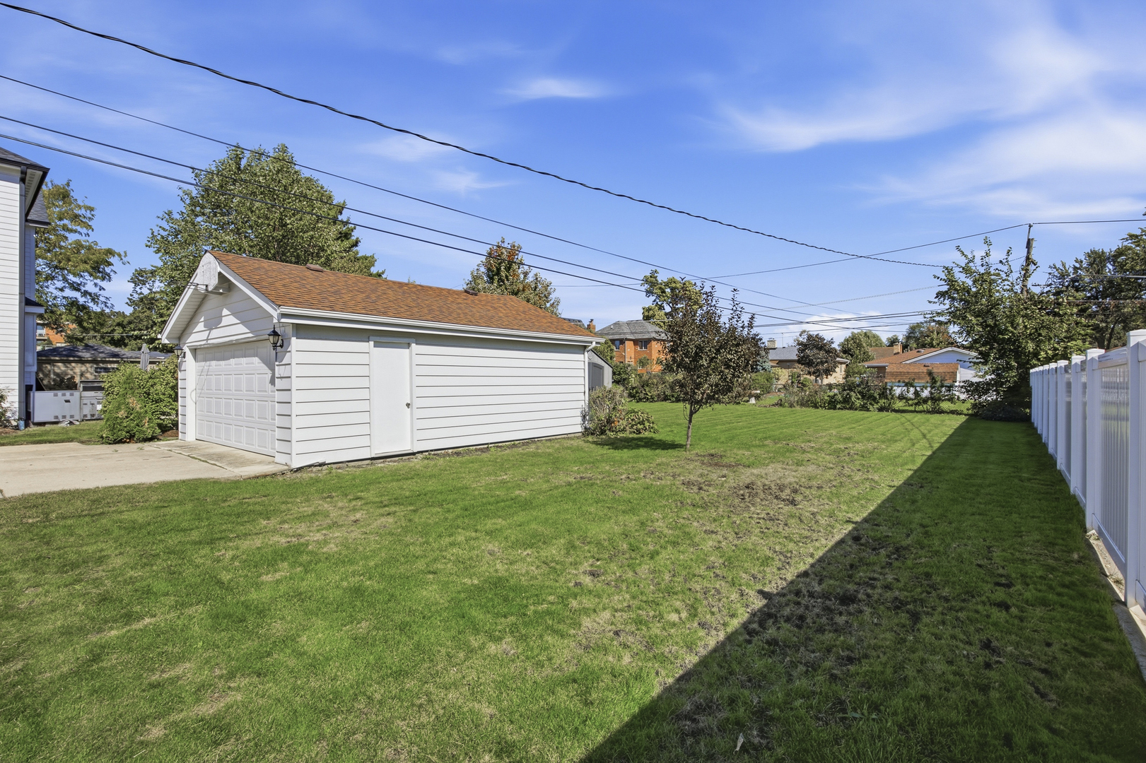 455 N Maple Avenue Property Photo 2