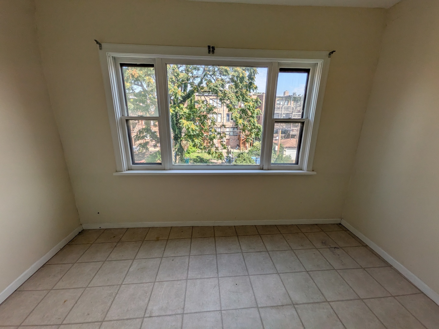 644 E 51st Street 2w Property Photo 11
