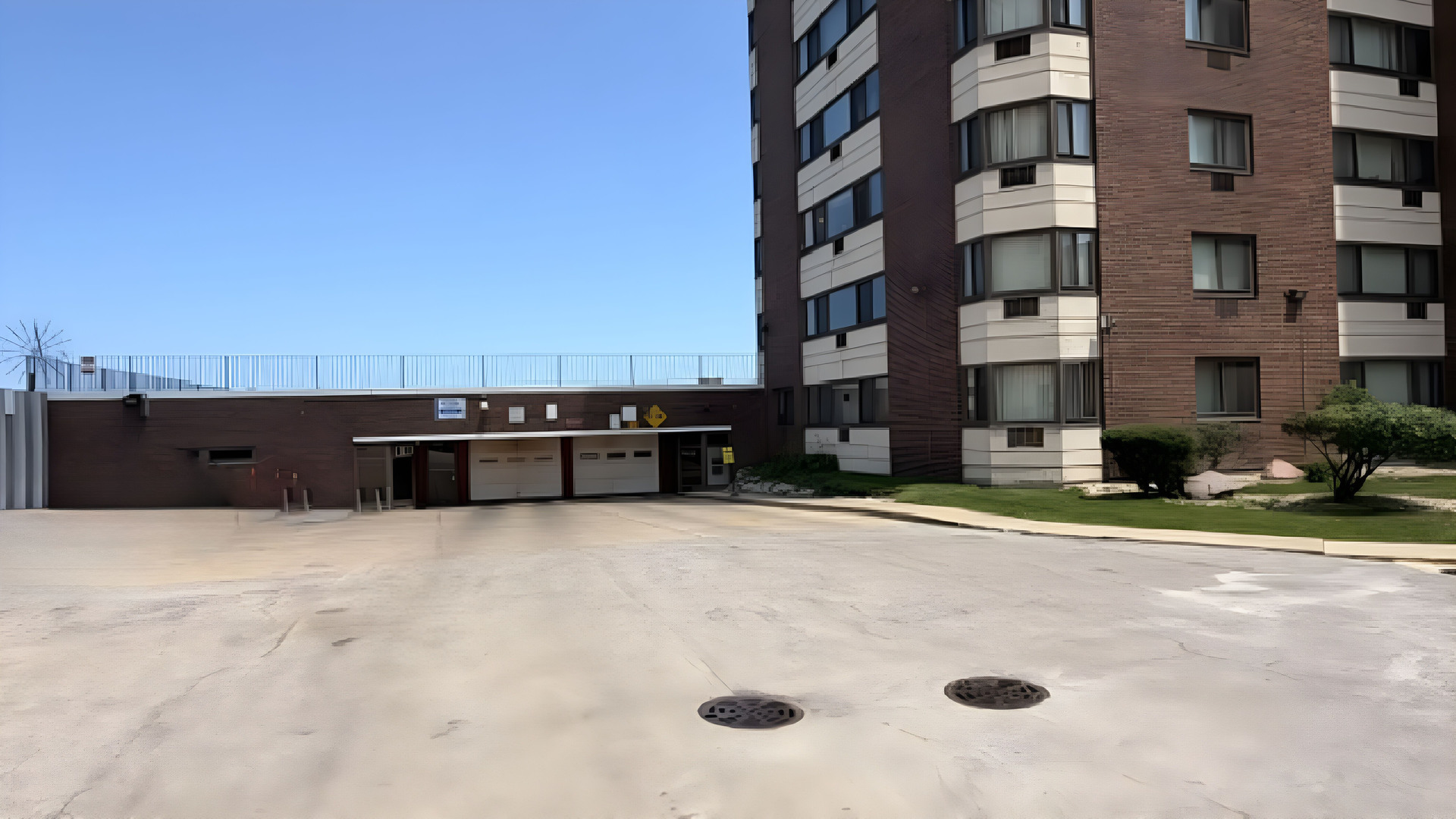 7337 S South Shore Drive 1108 Property Photo 2