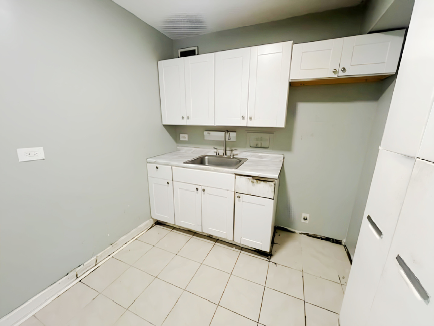 7337 S South Shore Drive 1108 Property Photo 13