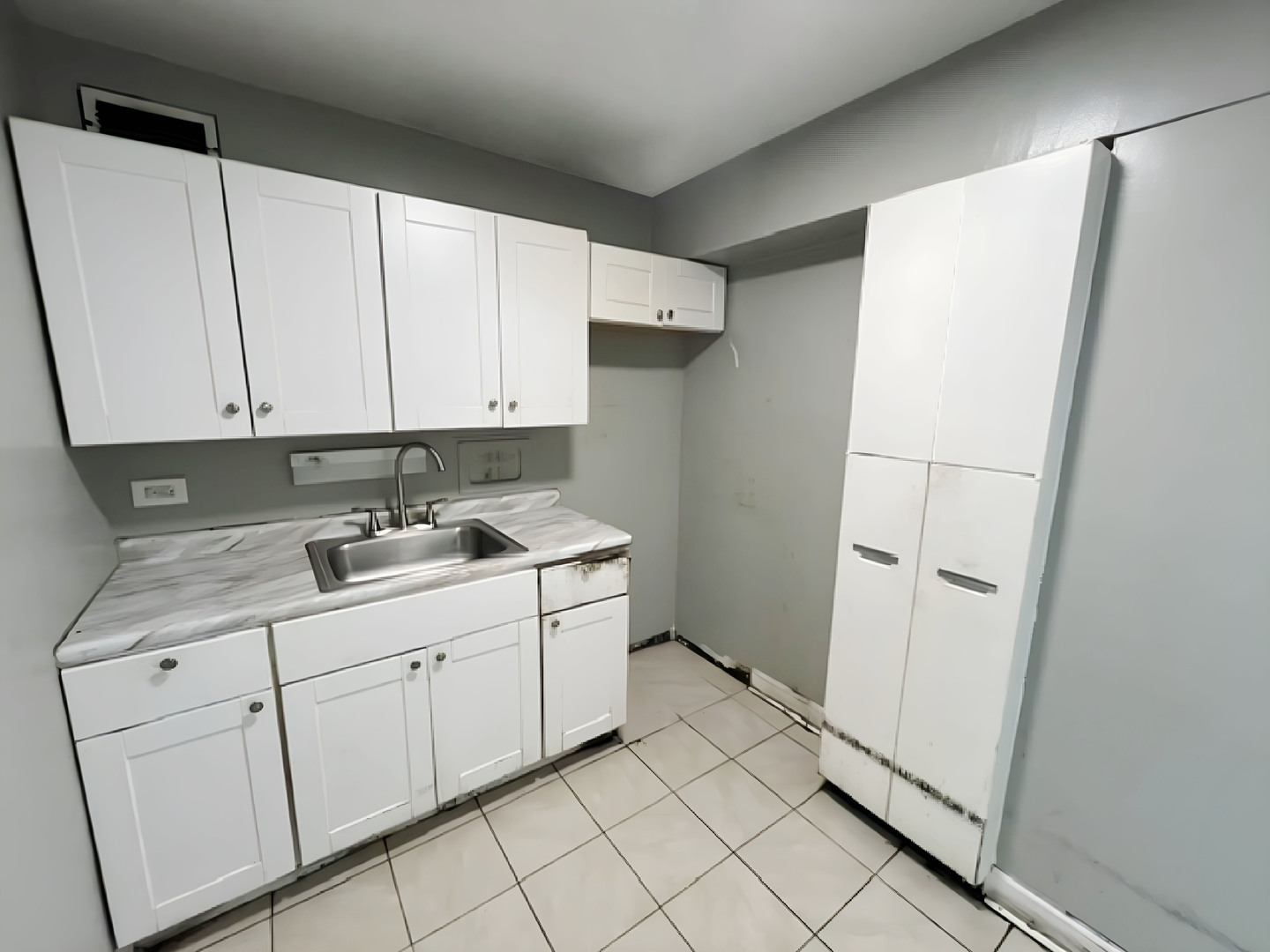 7337 S South Shore Drive 1108 Property Photo 14