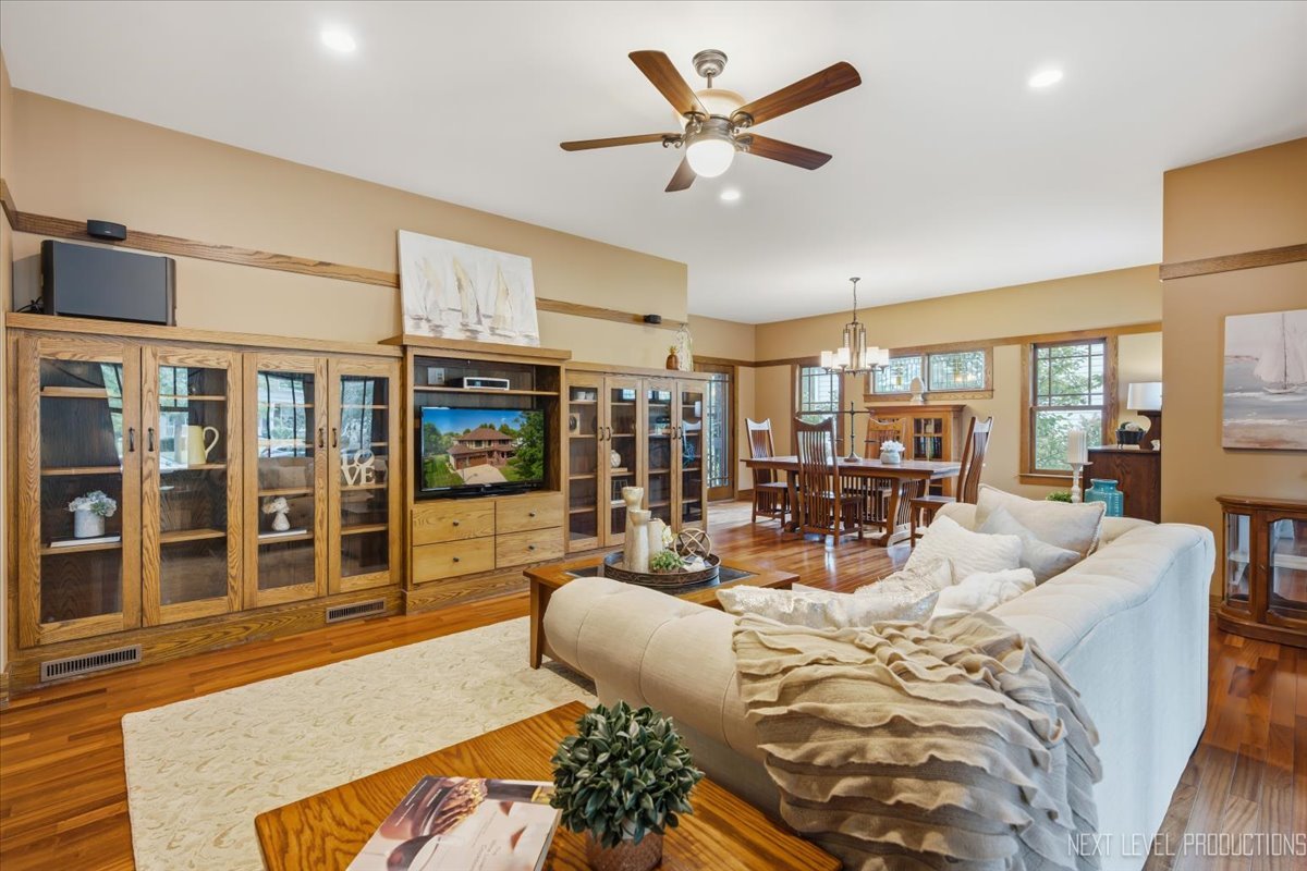 627 Ritter Drive Property Photo 4