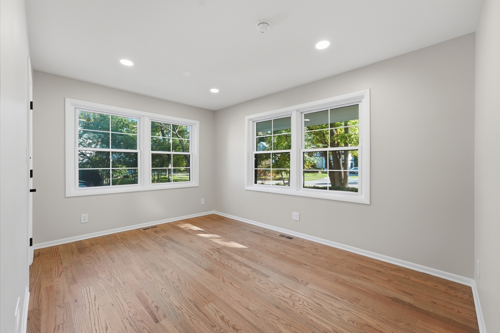 542 E Prospect Avenue Property Photo 35