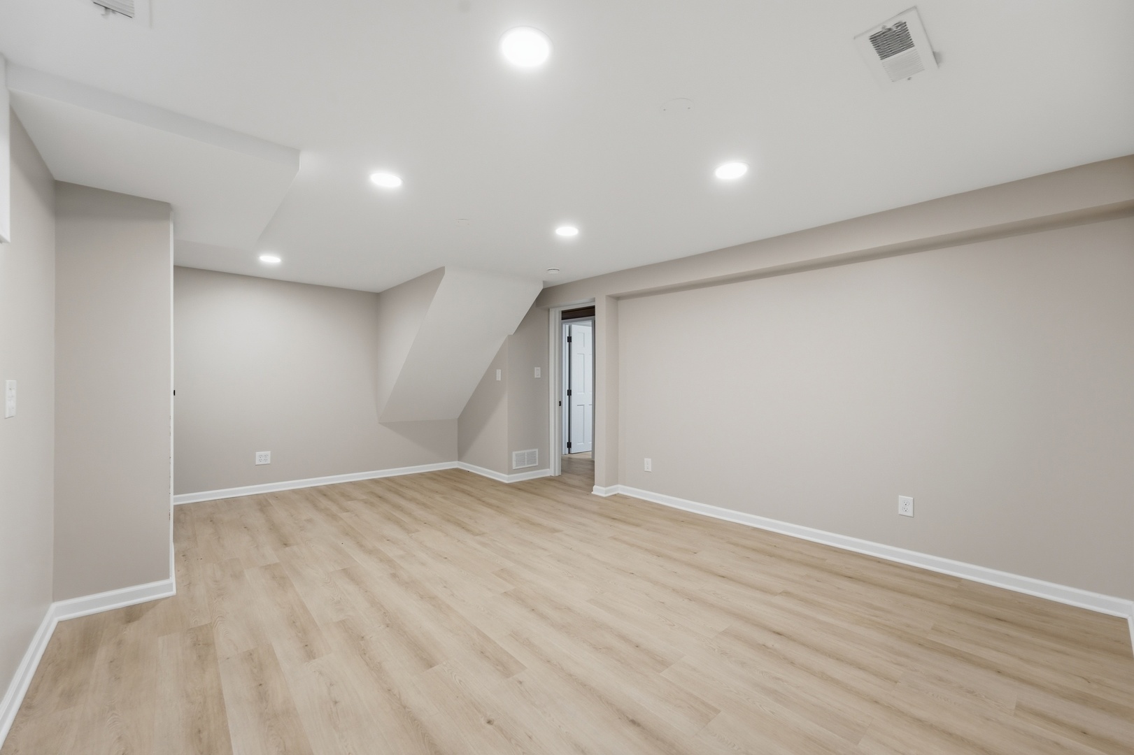 542 E Prospect Avenue Property Photo 40