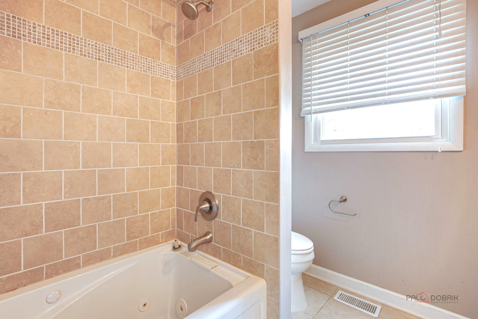 562 Applegate Lane Property Photo 27