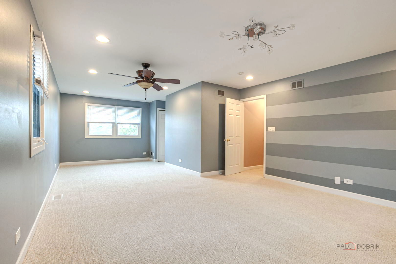 562 Applegate Lane Property Photo 30