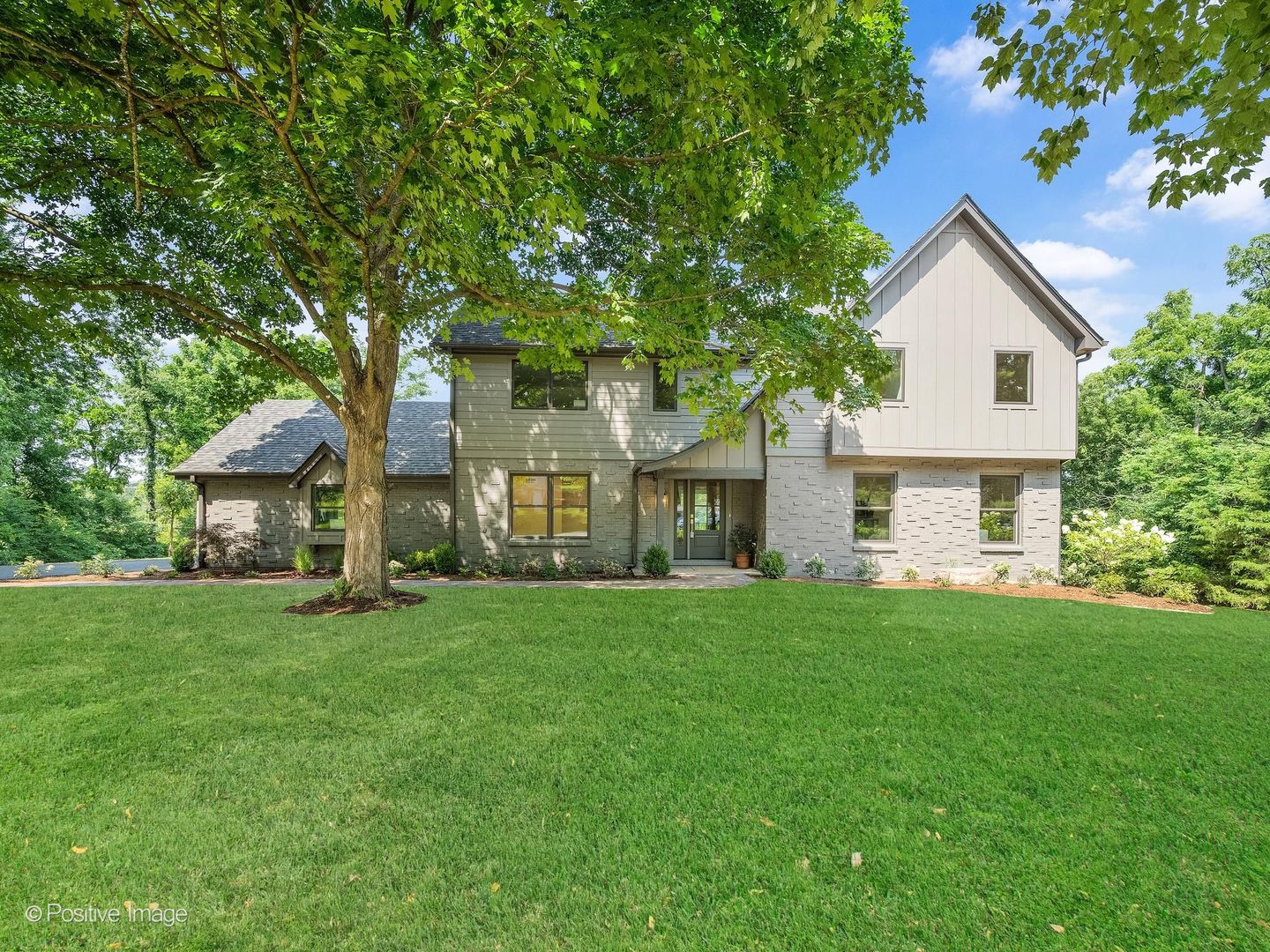 28w600 Indian Knoll Road Property Photo 1