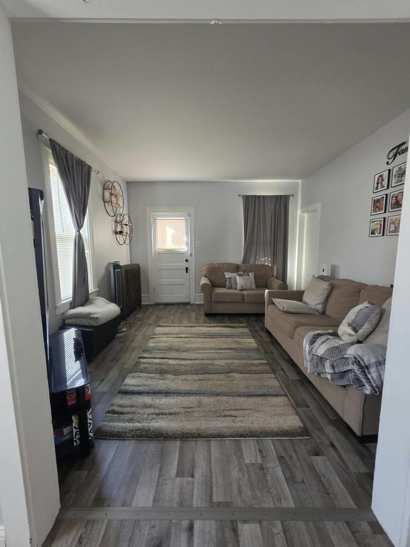 554 Bangs Street Property Photo 9