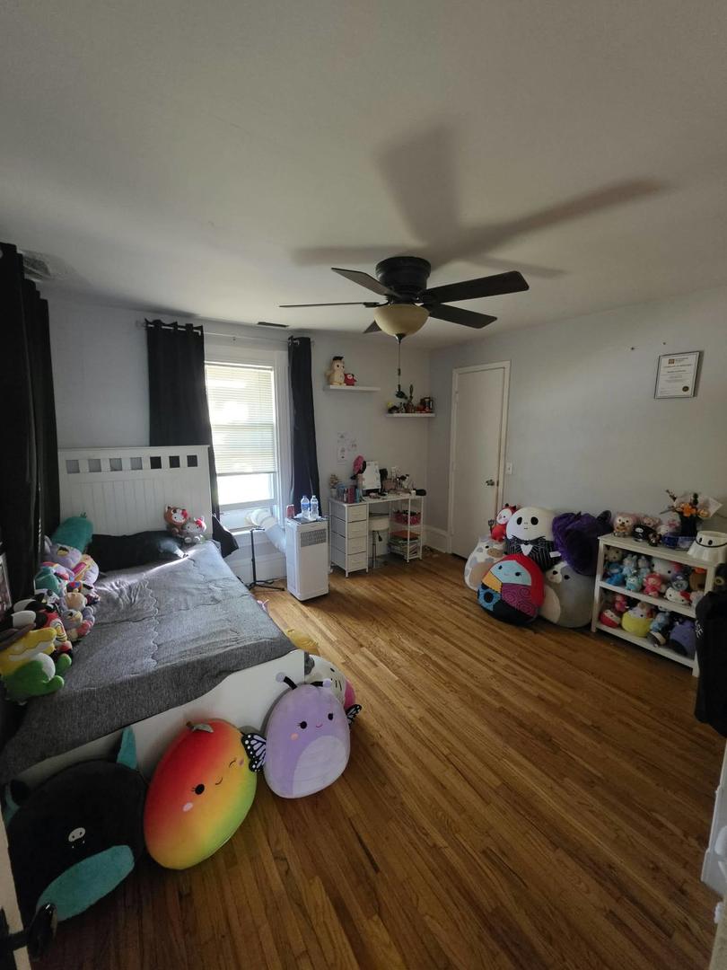 554 Bangs Street Property Photo 17