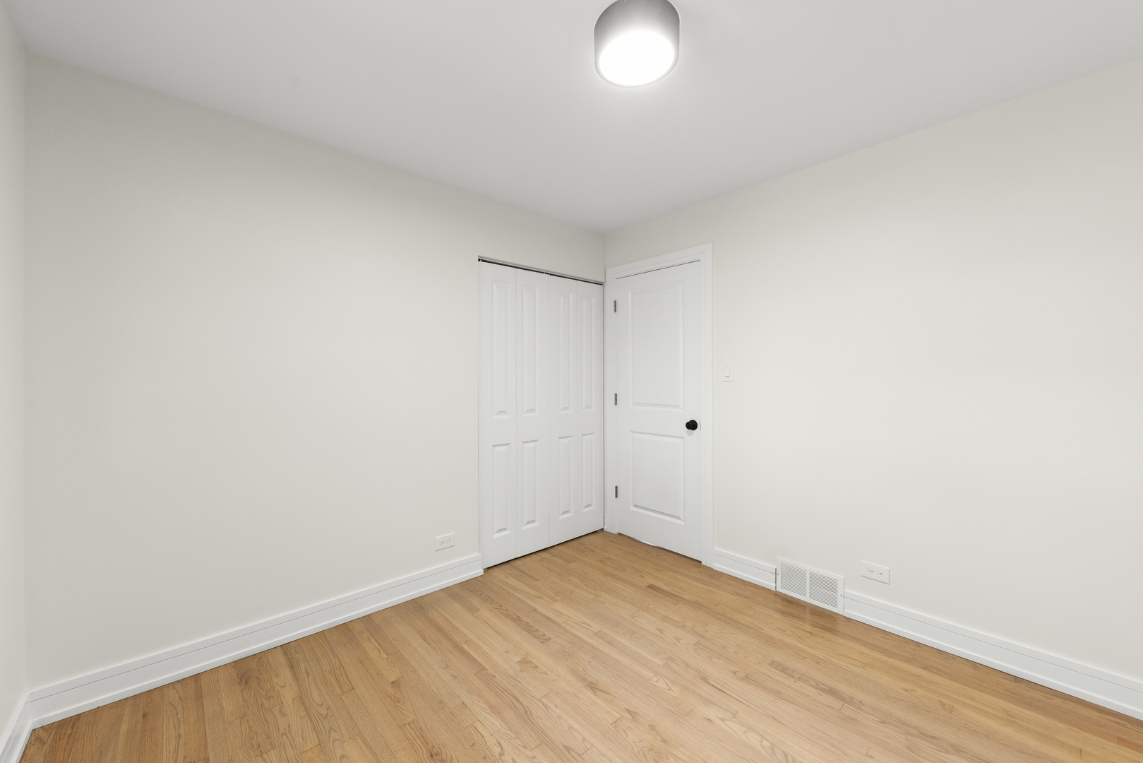 667 W Saint Aubin Drive Property Photo 10