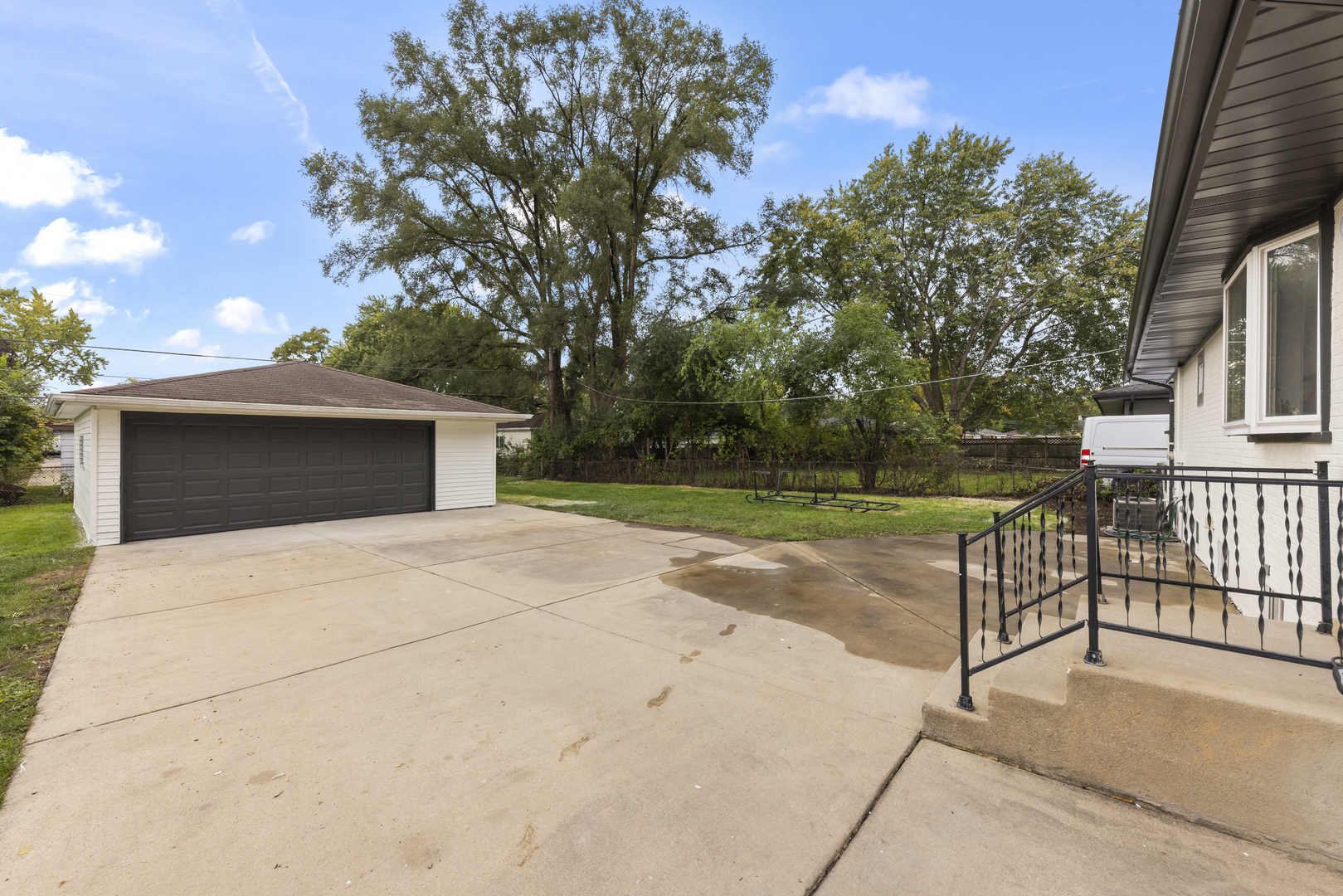 667 W Saint Aubin Drive Property Photo 20