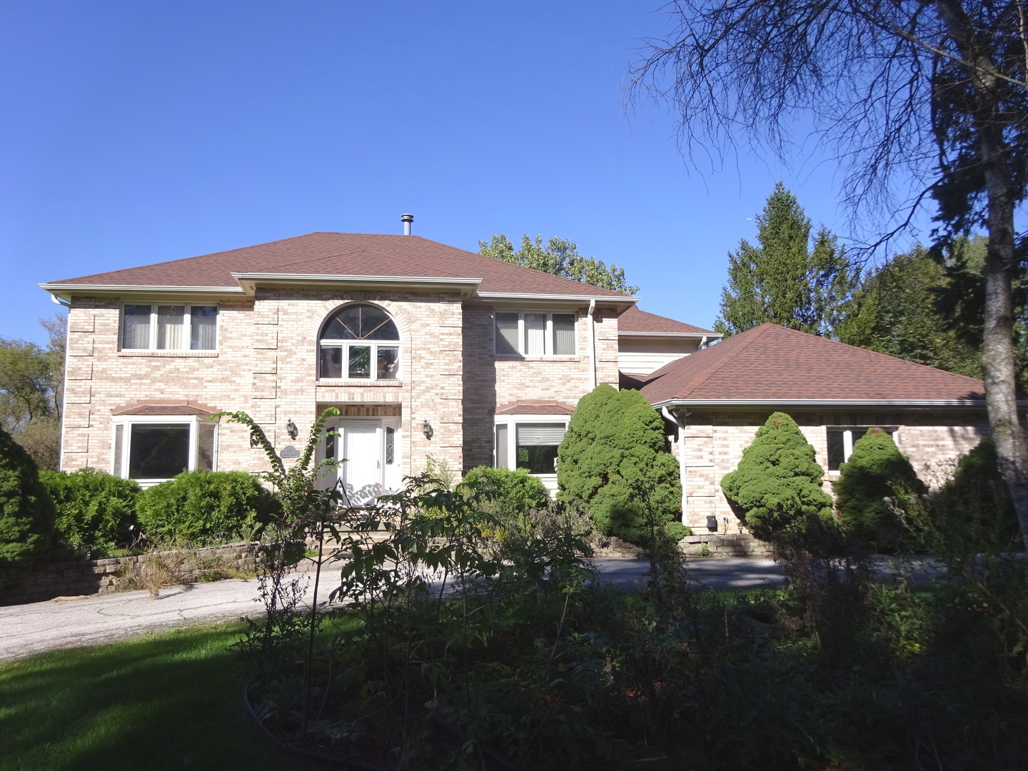 180 Wood Street Property Photo 1