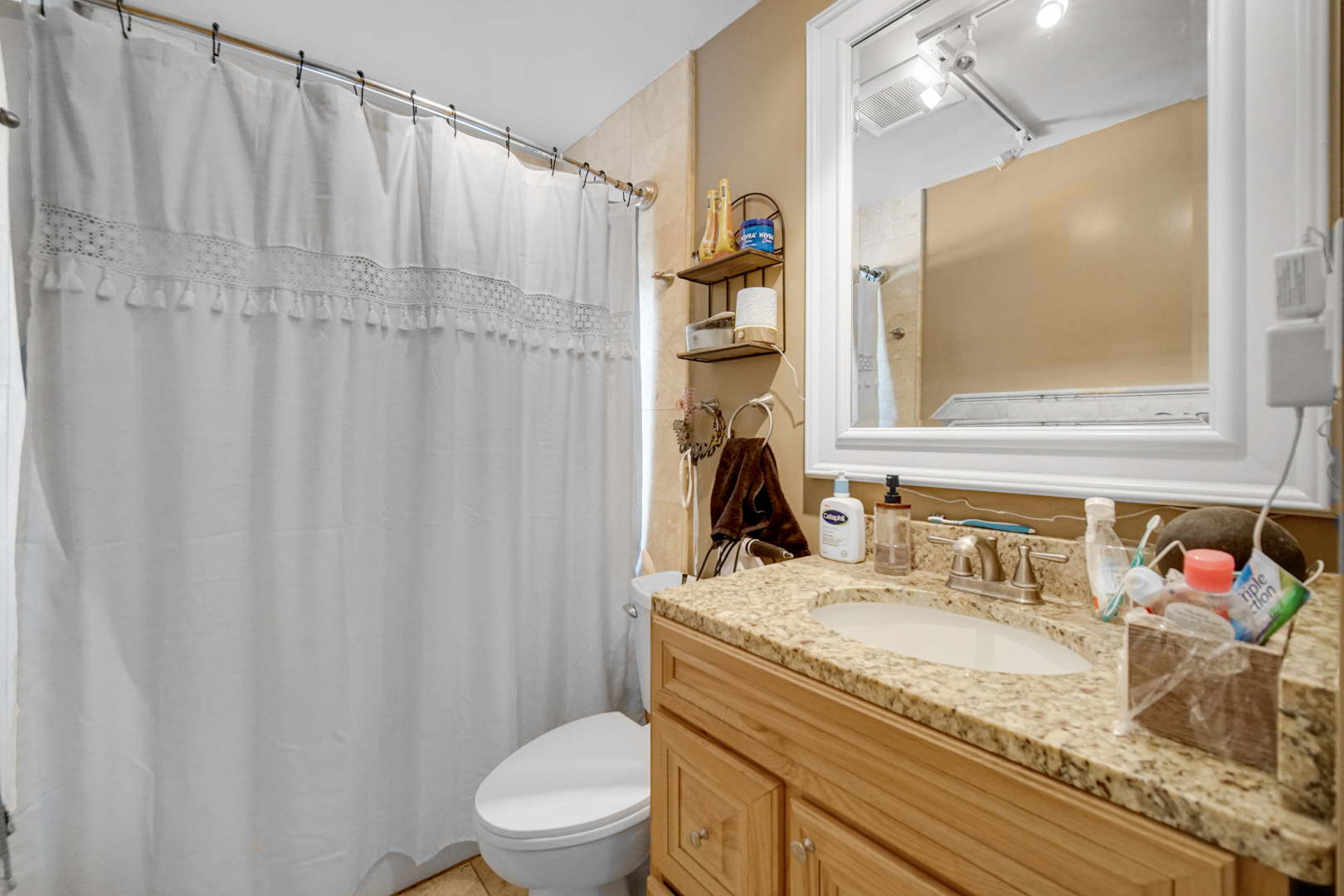 323 Karen Avenue Property Photo 15