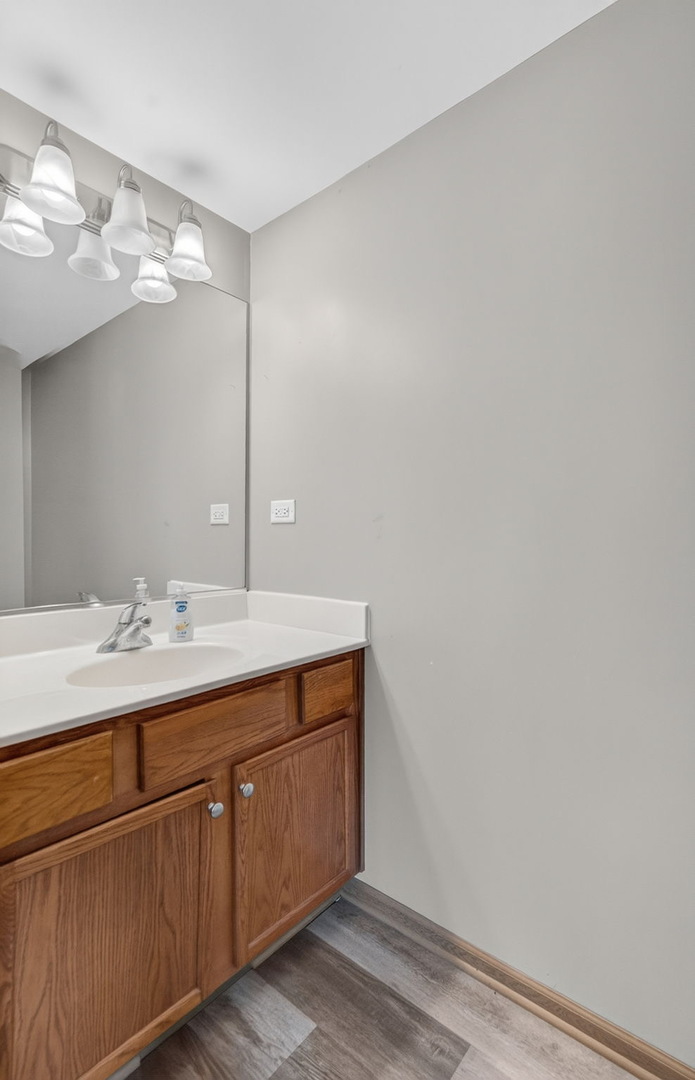 3622 Harms Road Property Photo 23