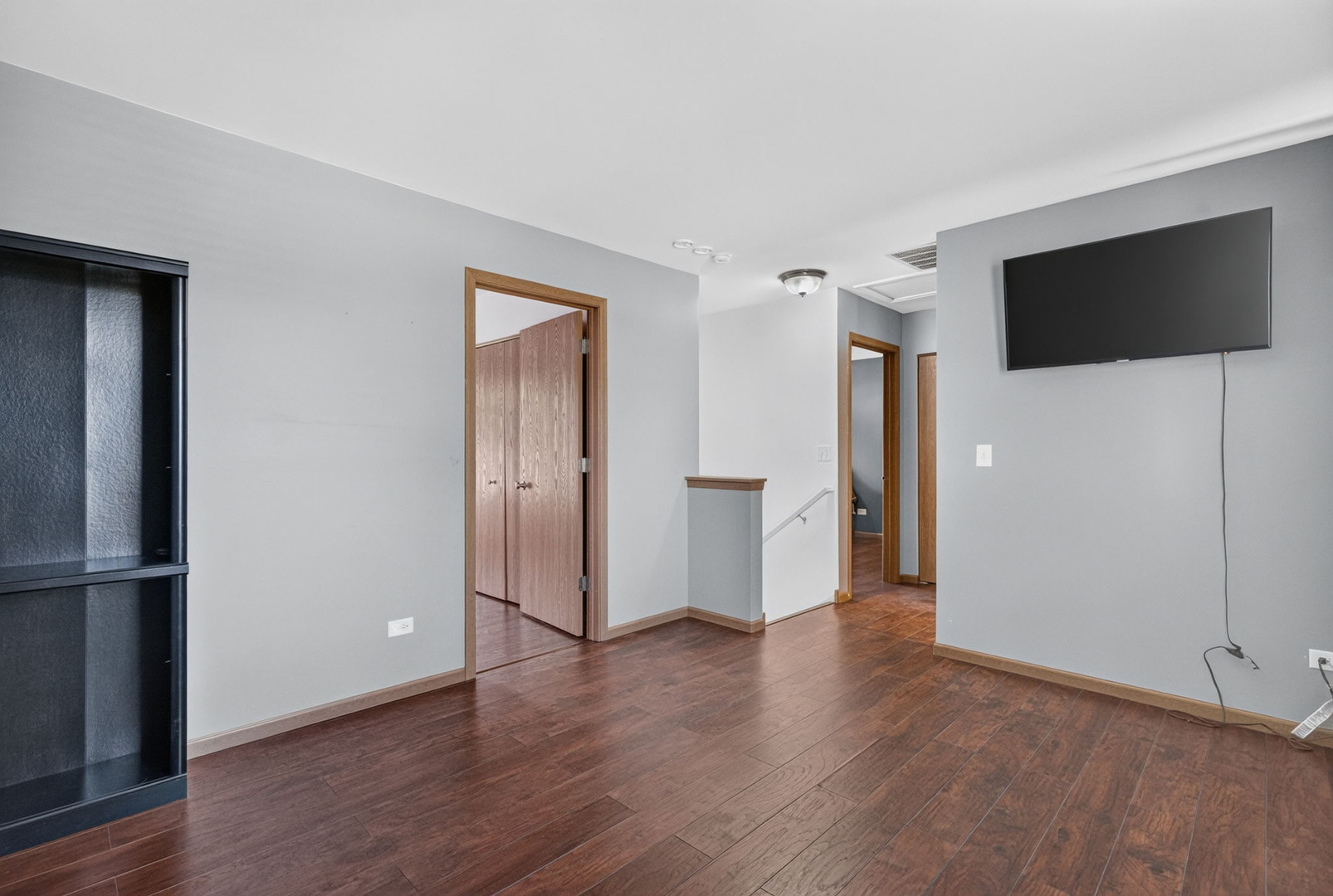 3622 Harms Road Property Photo 35