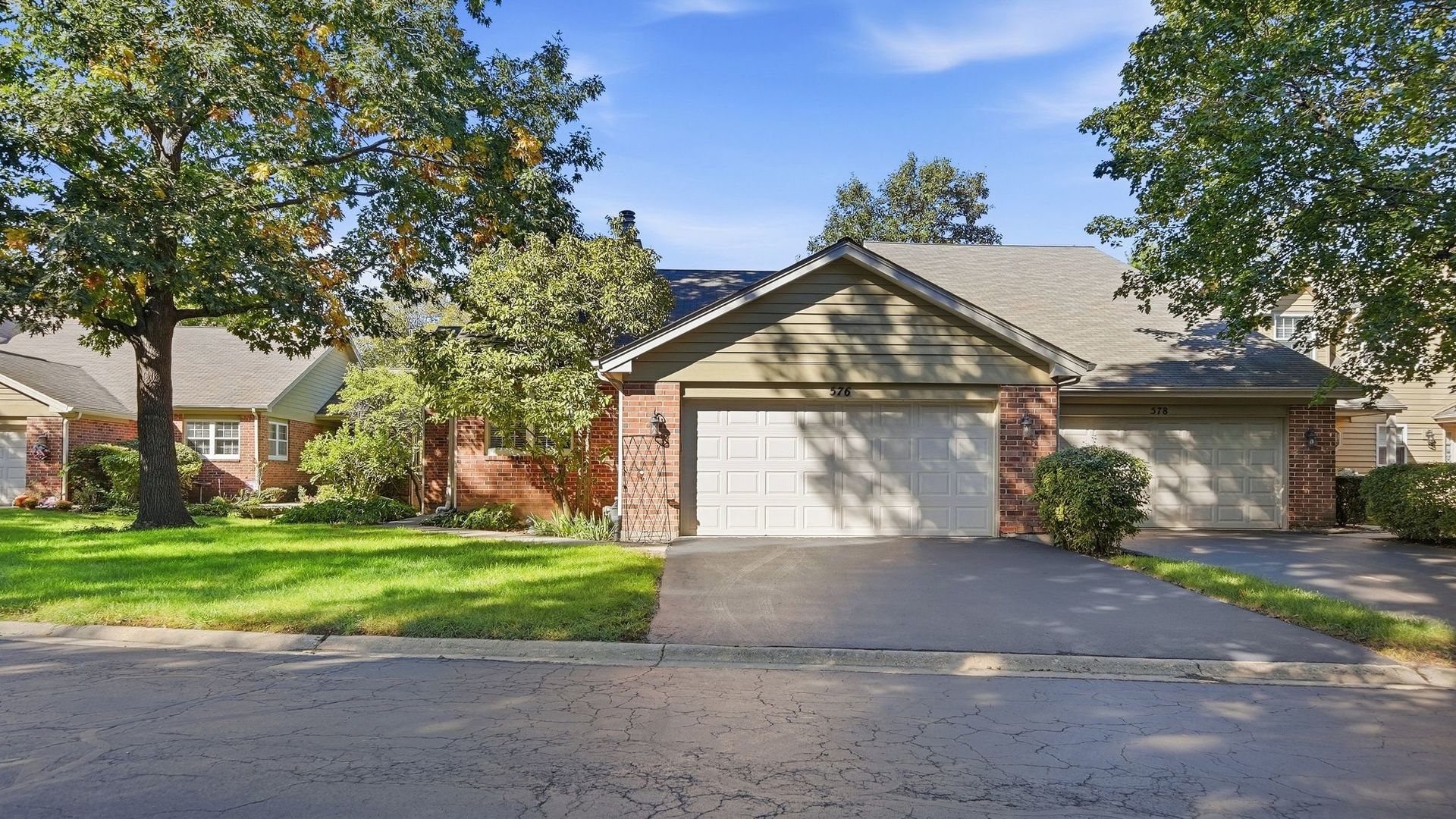 576 Shagbark Drive Property Photo 2