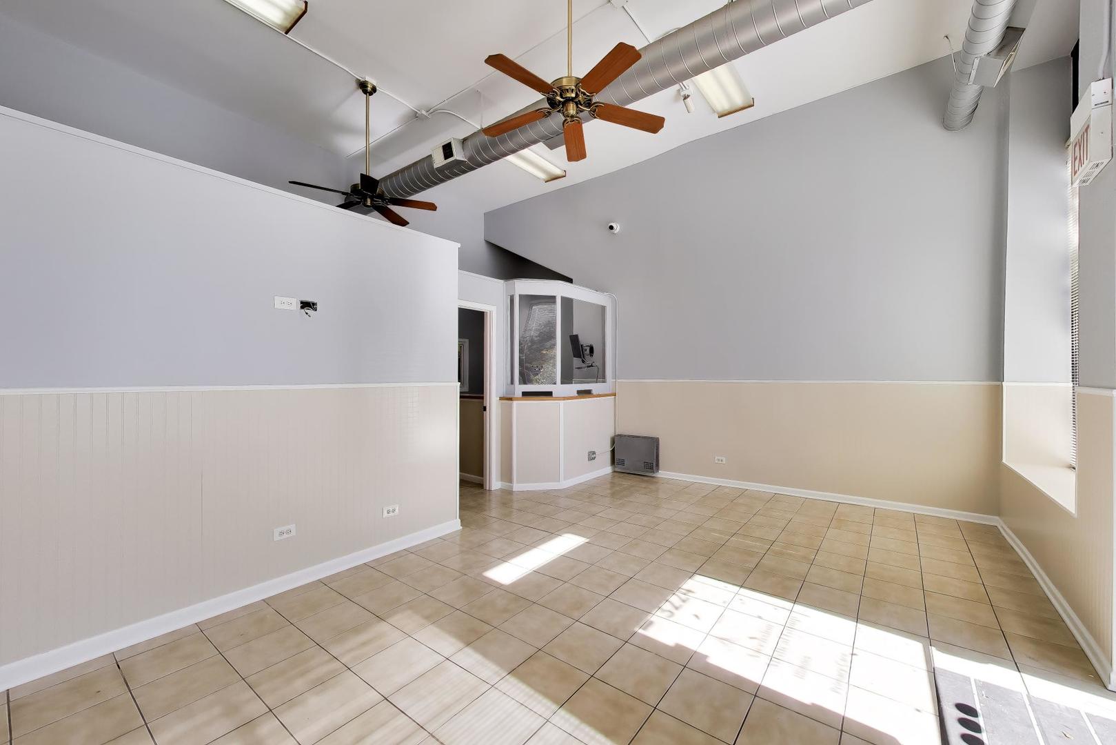 3224 W Armitage Avenue Property Photo 3