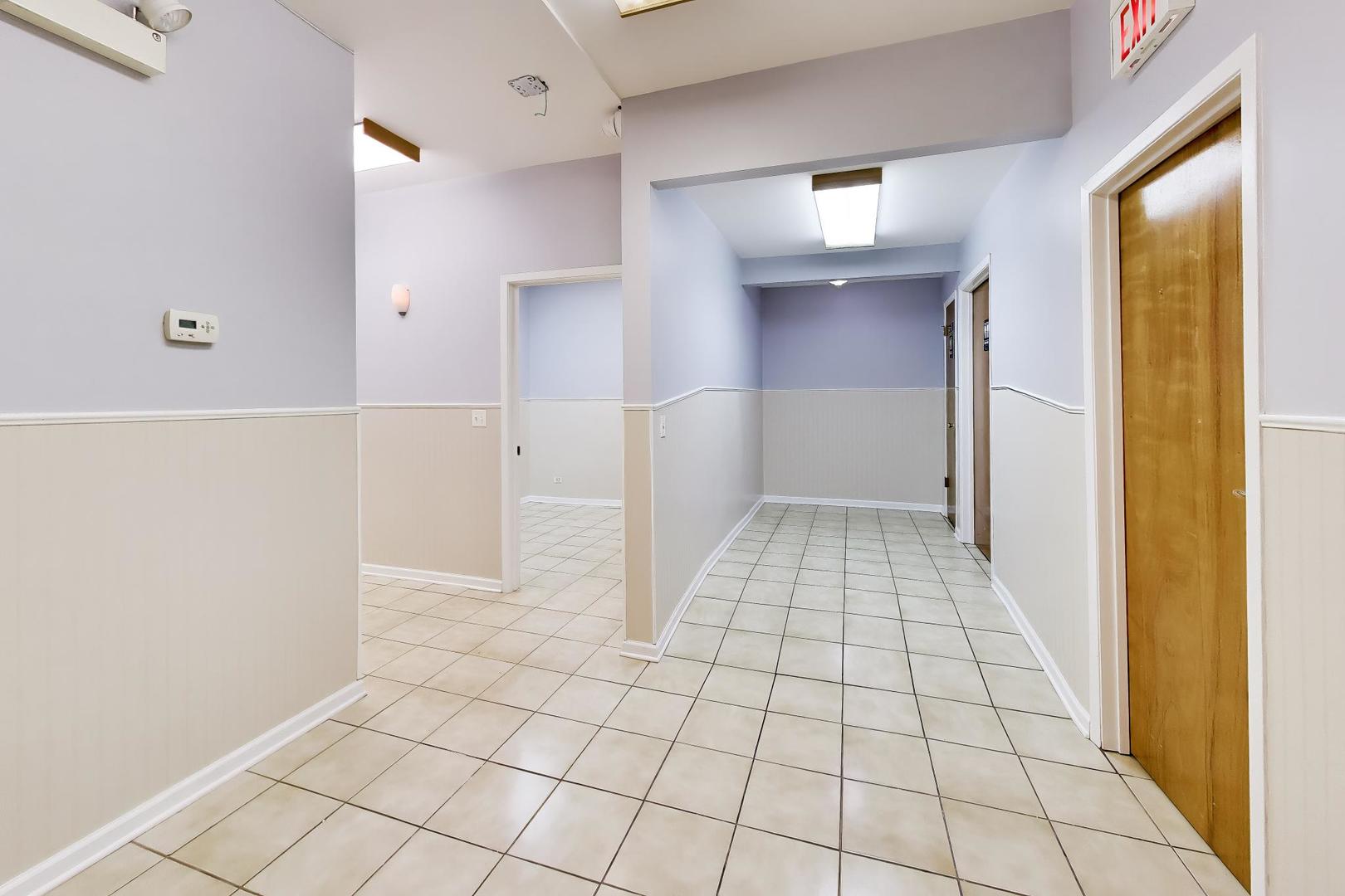 3224 W Armitage Avenue Property Photo 16
