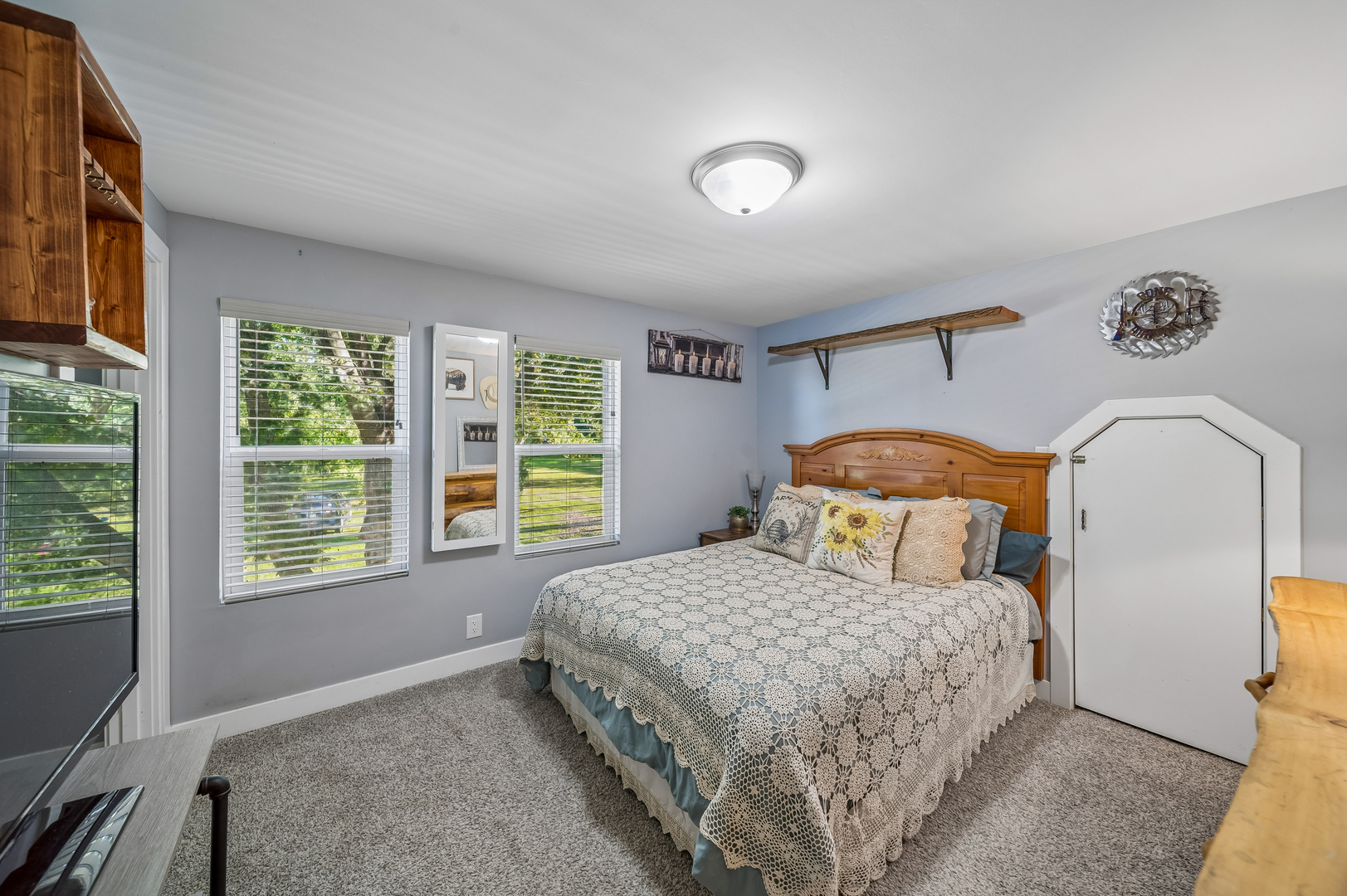 3s530 Finley Road Property Photo 14