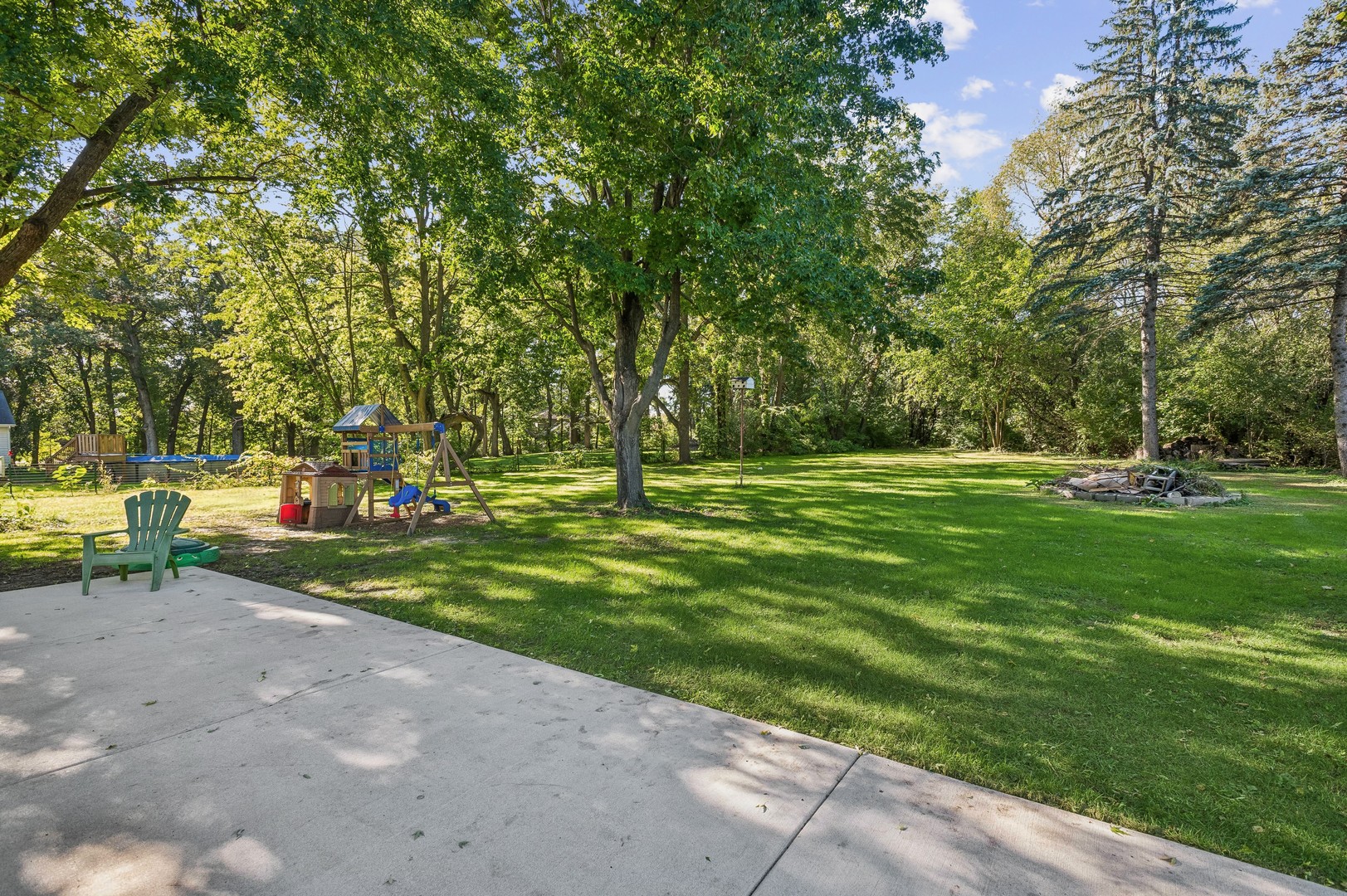 3s530 Finley Road Property Photo 20