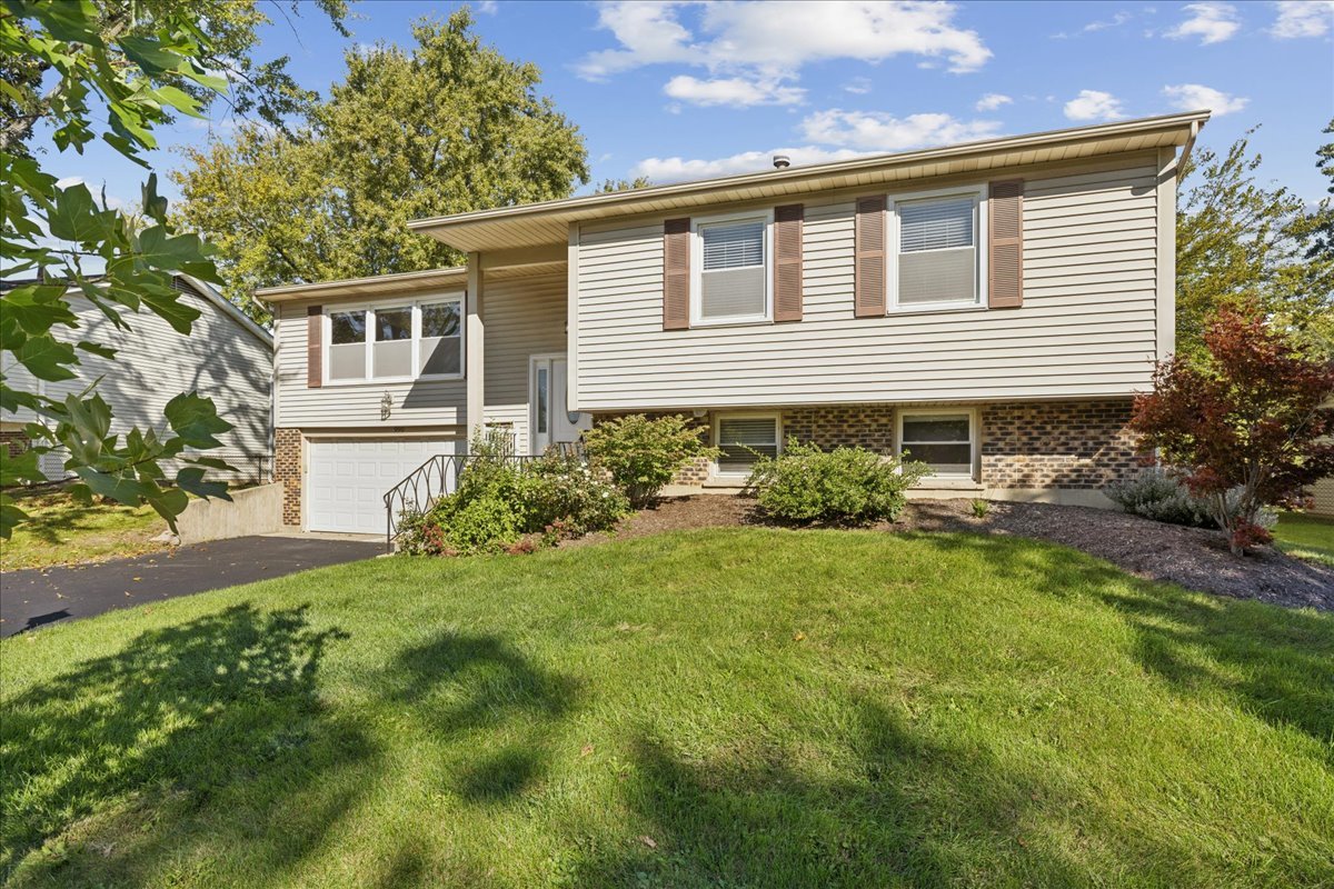 990 Brush Hill Lane Property Photo 1