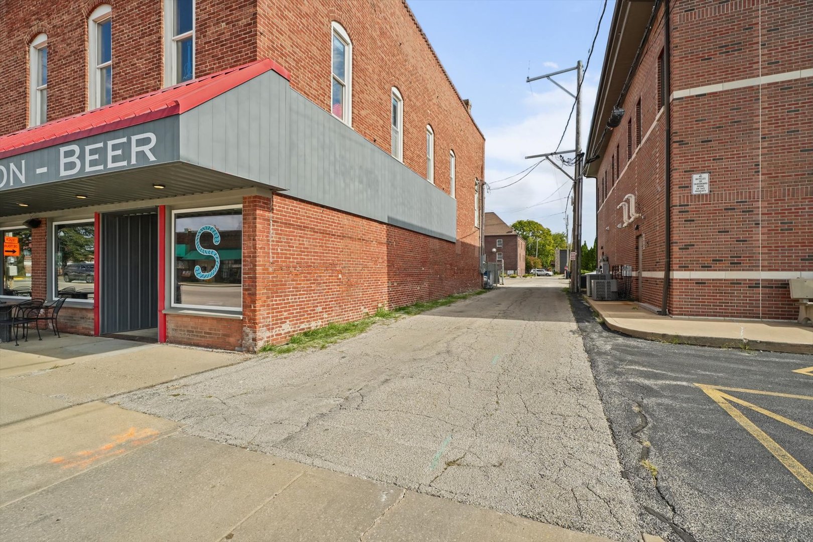 208 N Main Street Property Photo 71
