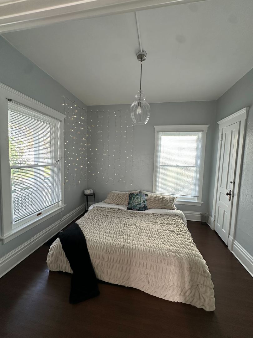 1211 E Jefferson Street Property Photo 10