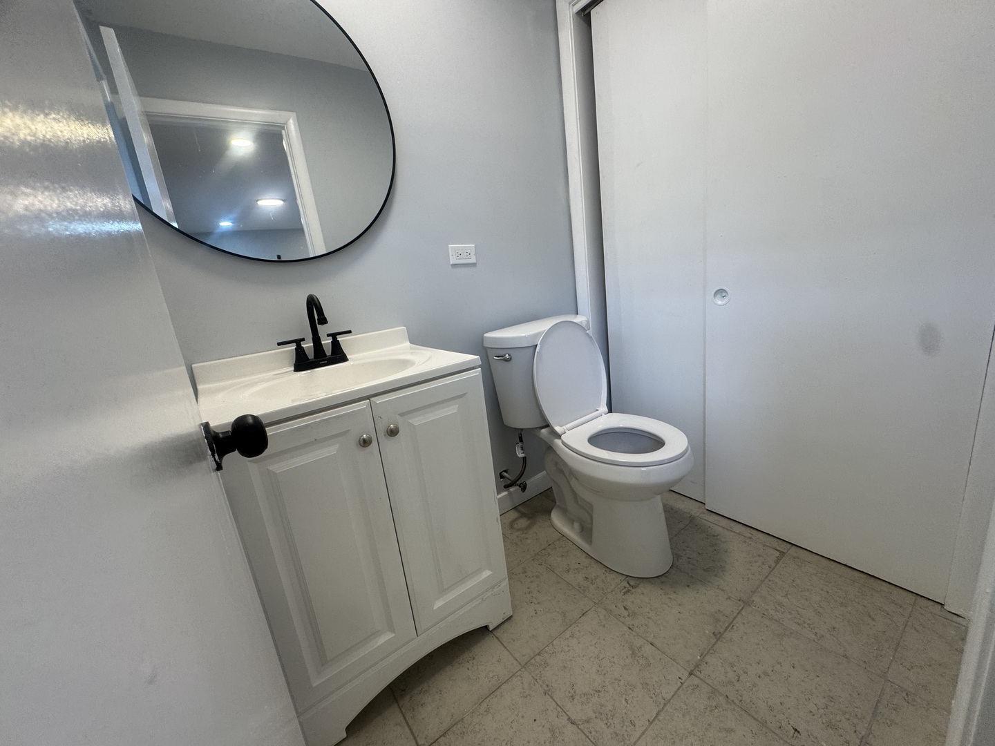 14700 Avalon Avenue Property Photo 9
