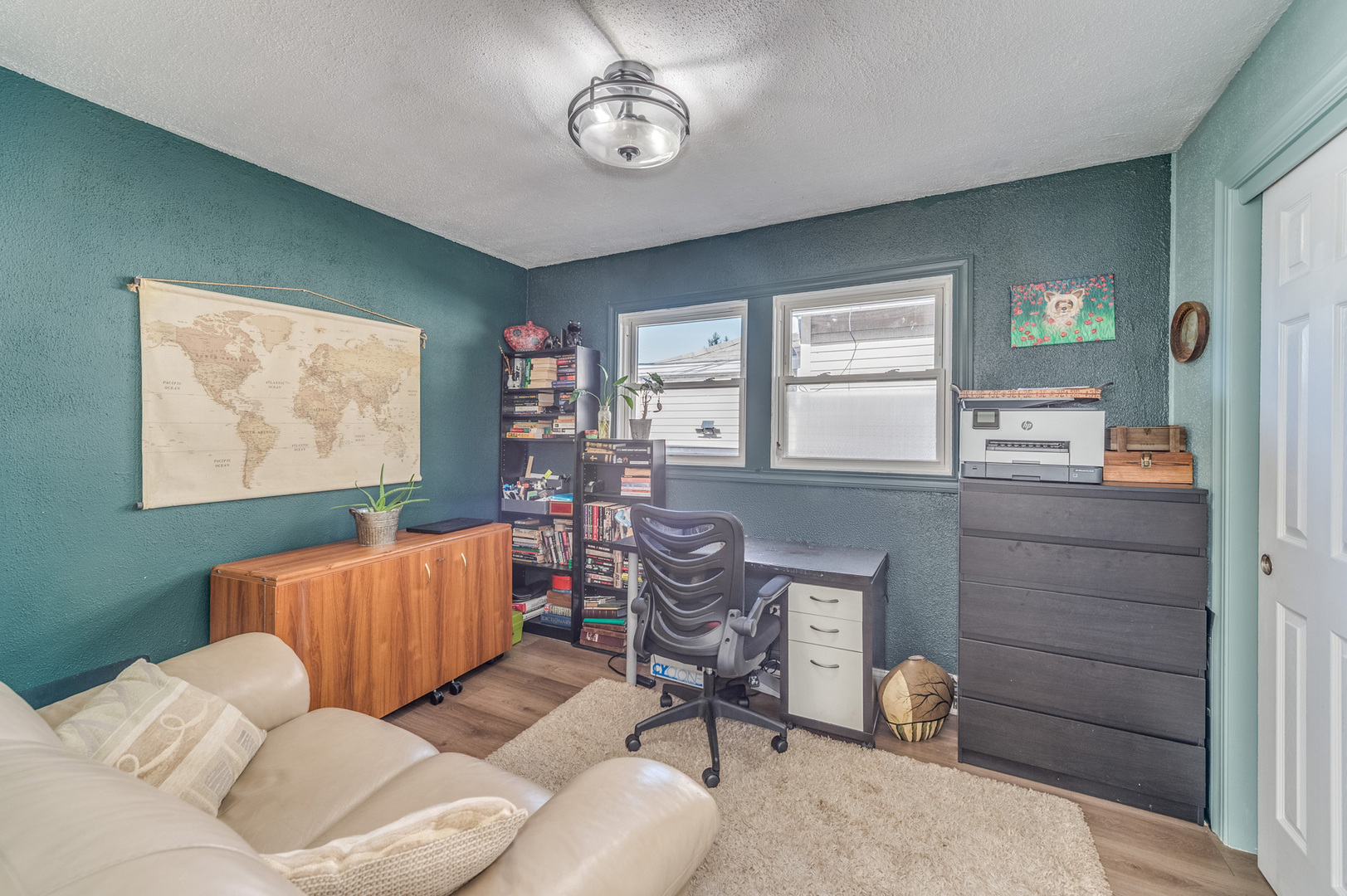 3218 N Nagle Avenue Property Photo 17
