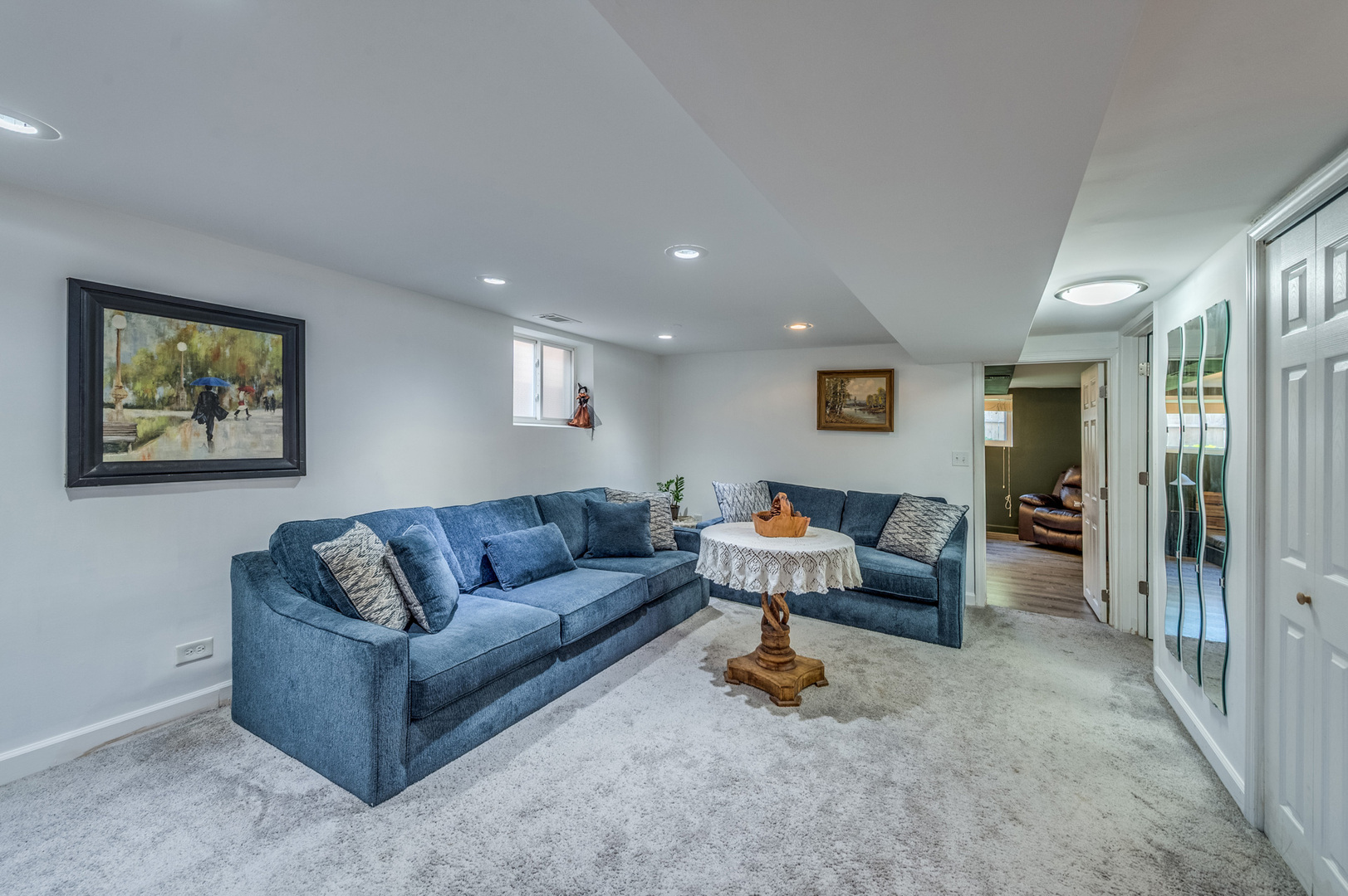 3218 N Nagle Avenue Property Photo 25