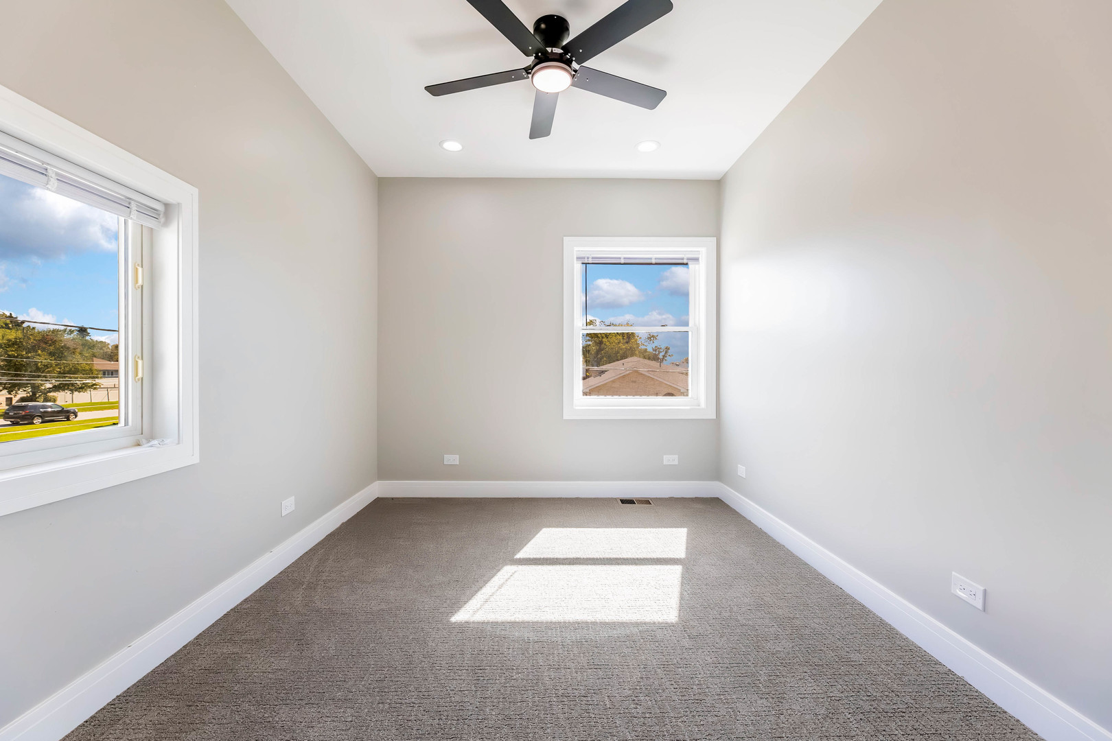 5708 W 84th Place Property Photo 15