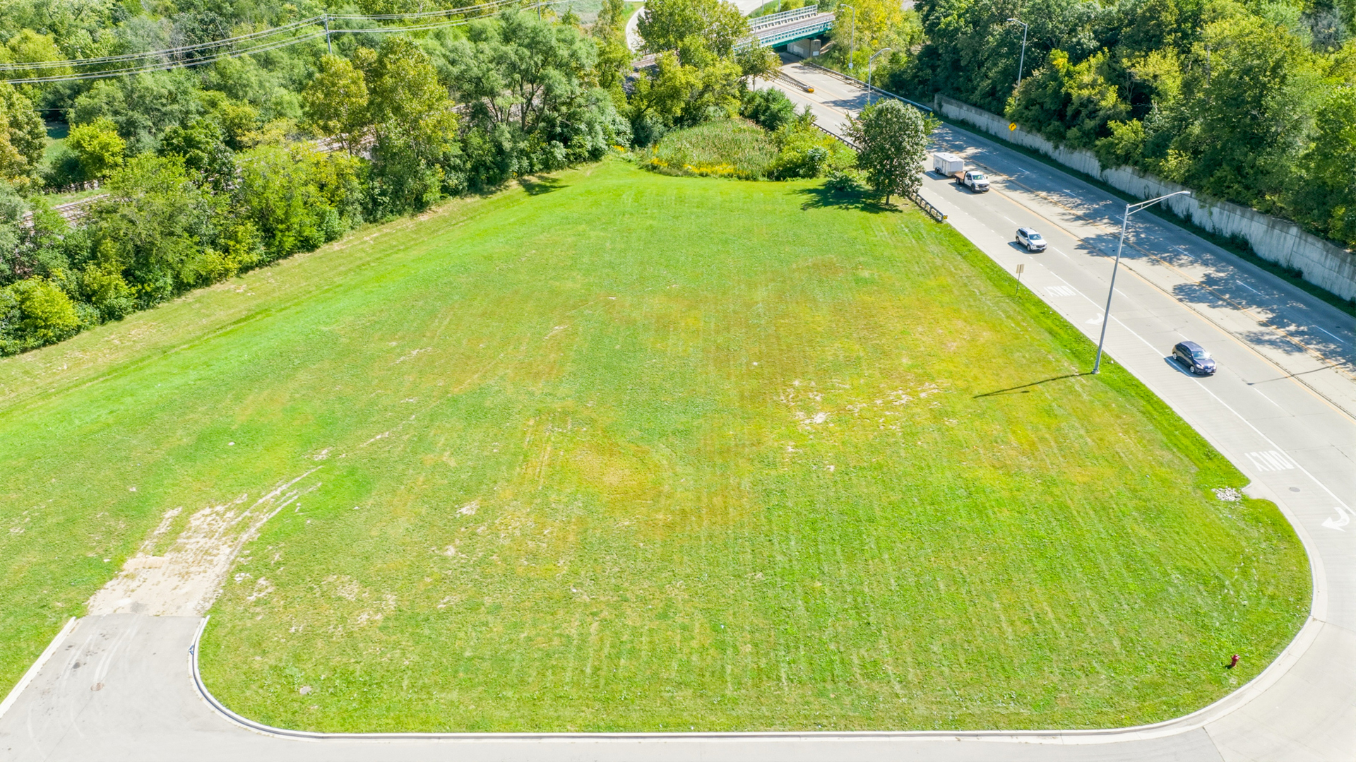4220 Northwest Highway Property Photo 2