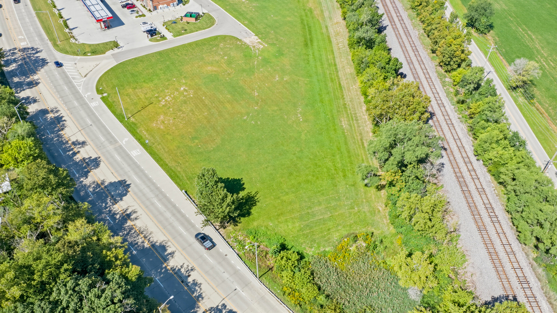 4220 Northwest Highway Property Photo 15