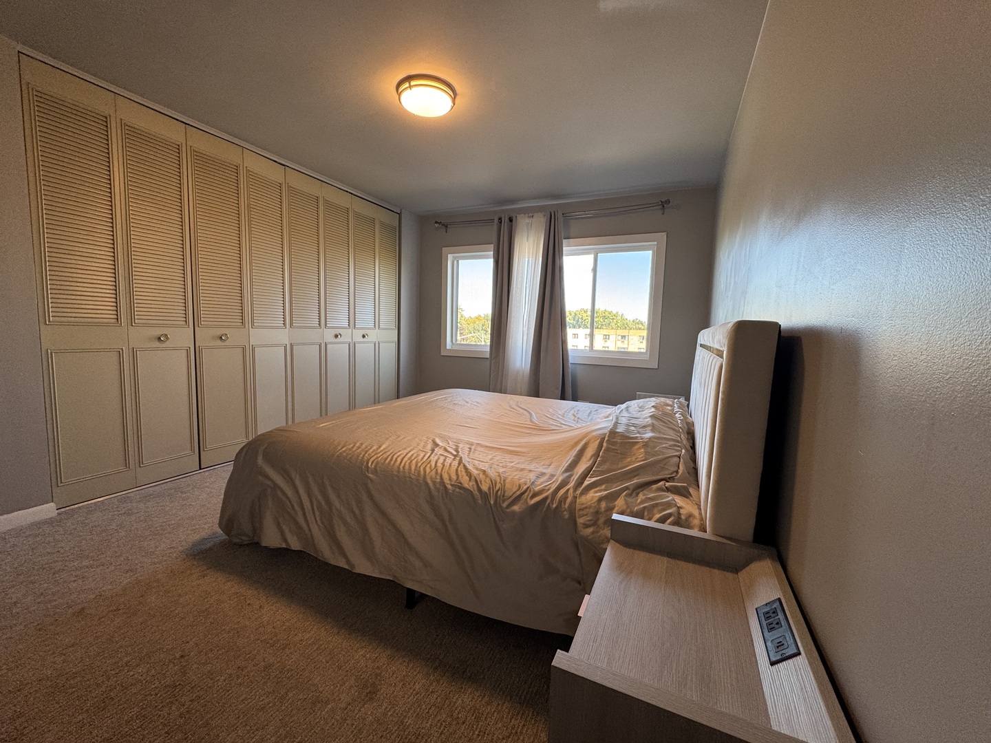 6630 S Brainard Avenue 407 Property Photo 12
