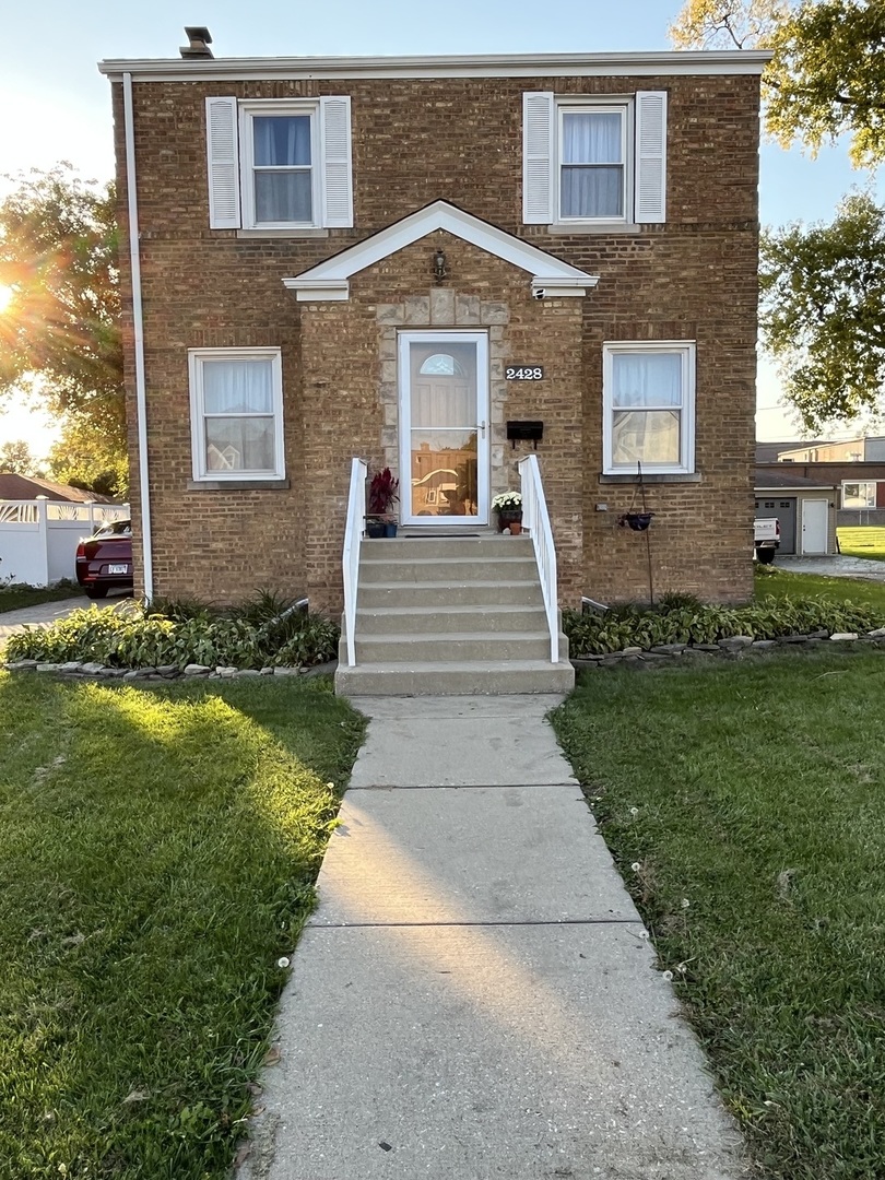2428 S 17th Avenue Property Photo 1