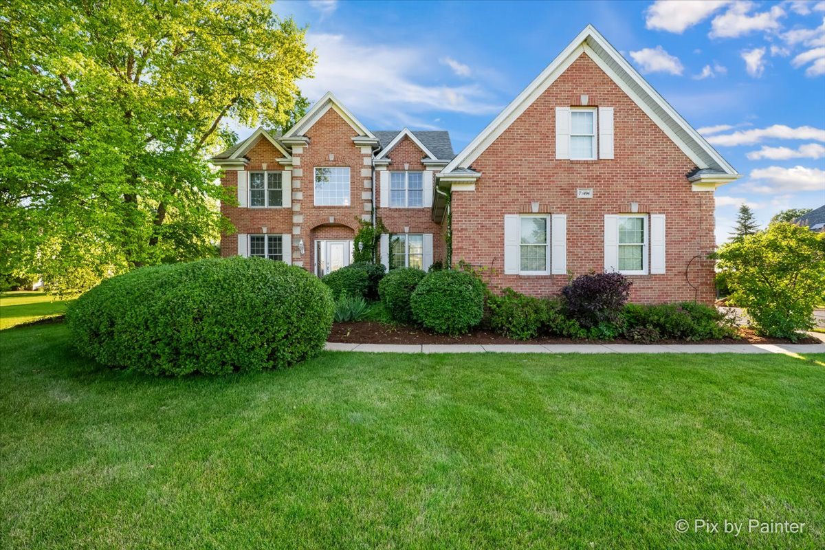 7n494 Foxglove Court Property Photo 1