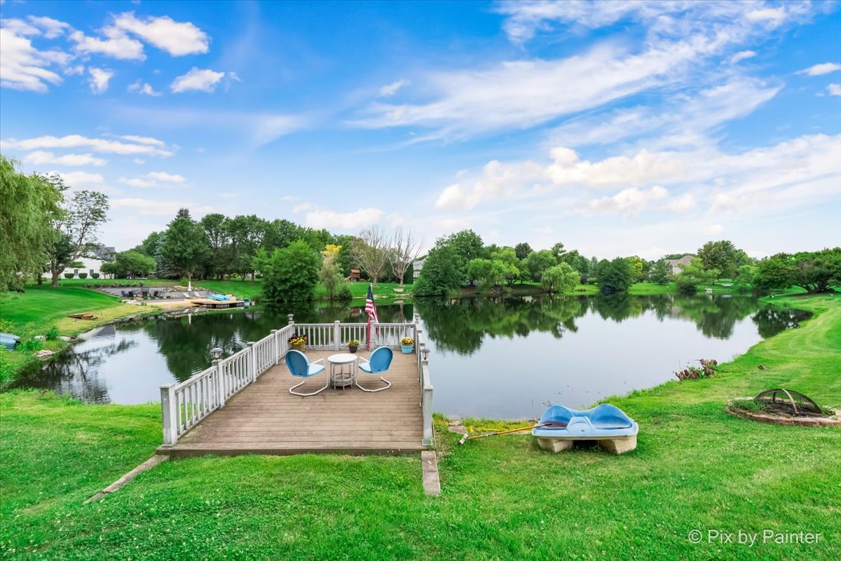 7n494 Foxglove Court Property Photo 41