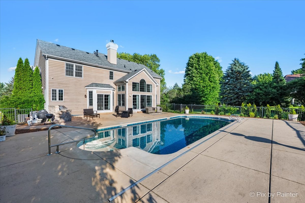 7n494 Foxglove Court Property Photo 63
