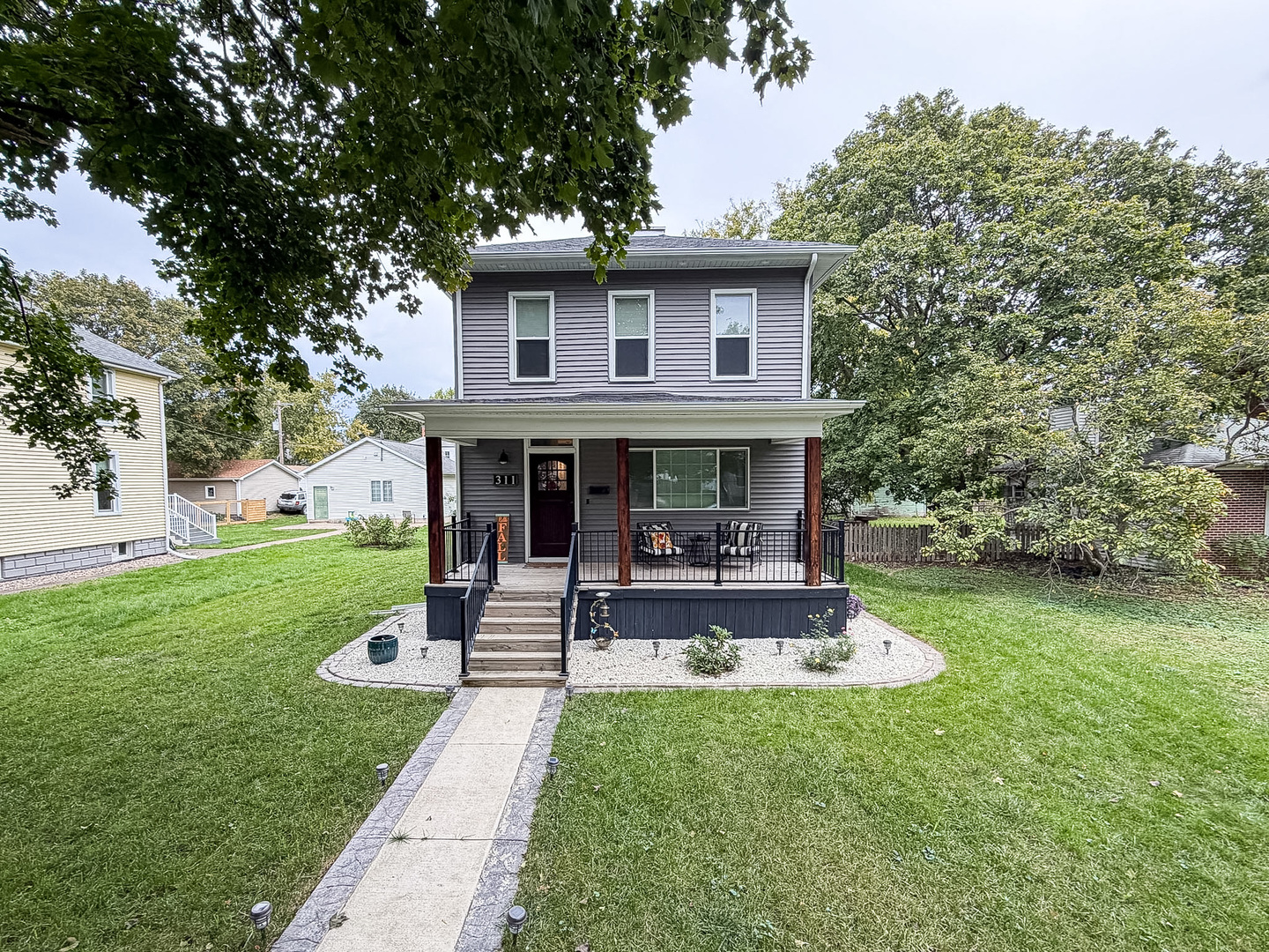 311 W Orleans Street Property Photo 1