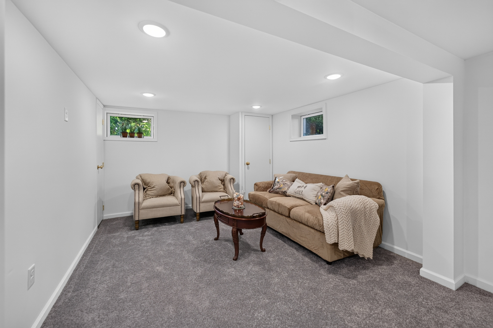 159 Terwilliger Avenue Property Photo 19