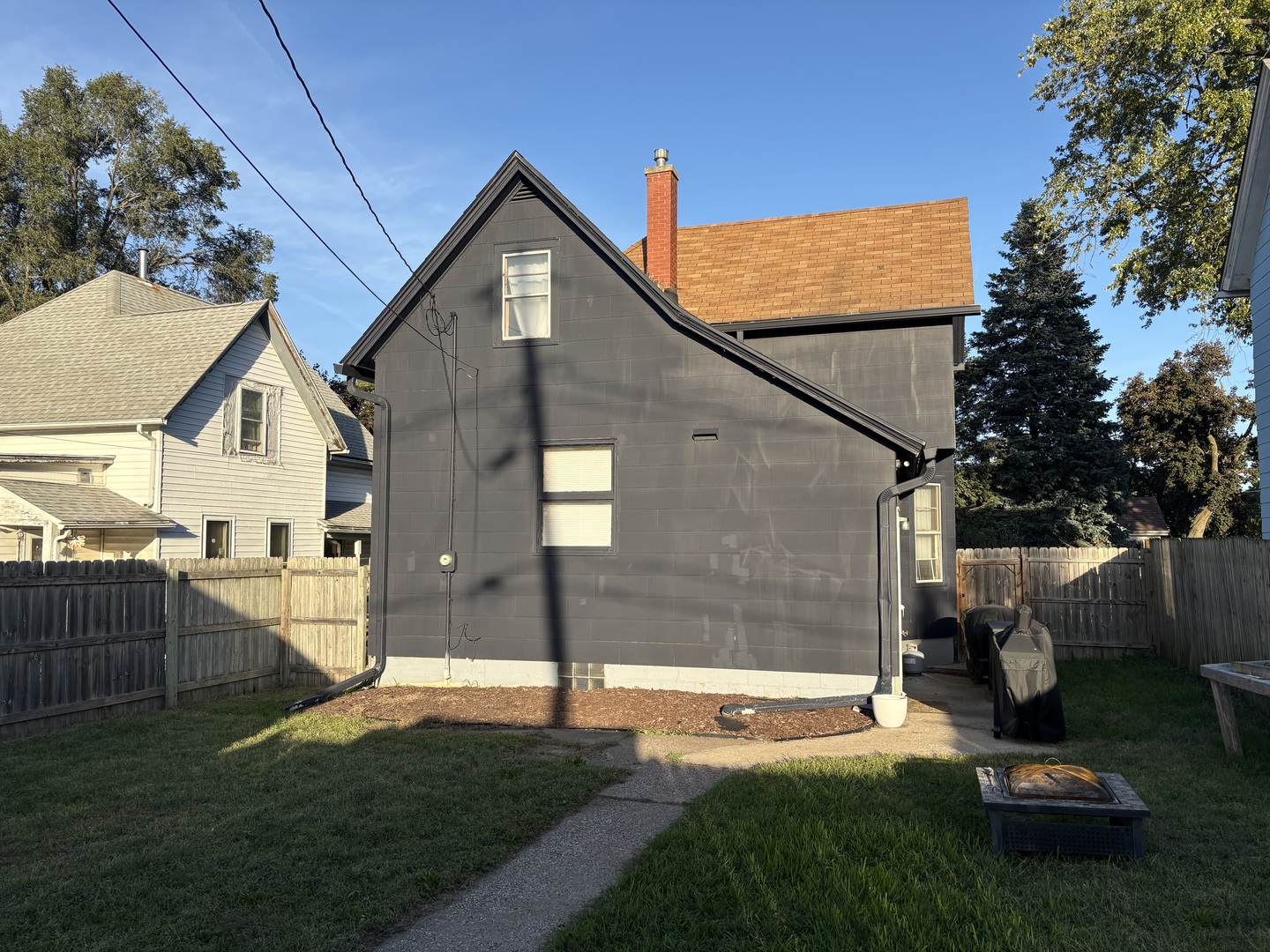 1706 Taylor Street Property Photo 2