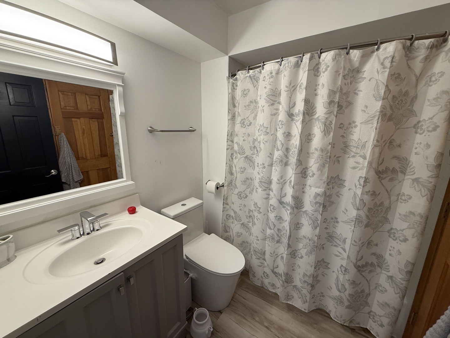 198 N Catalpa Street Property Photo 17