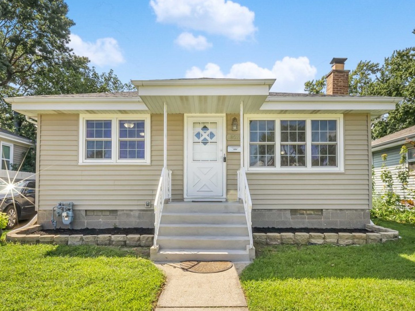 18026 Oakley Avenue Property Photo 1
