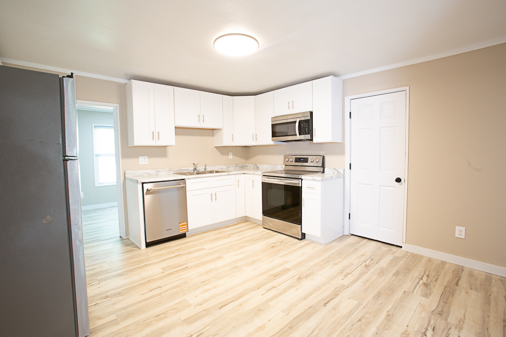 507 Commercial Street Property Photo 3